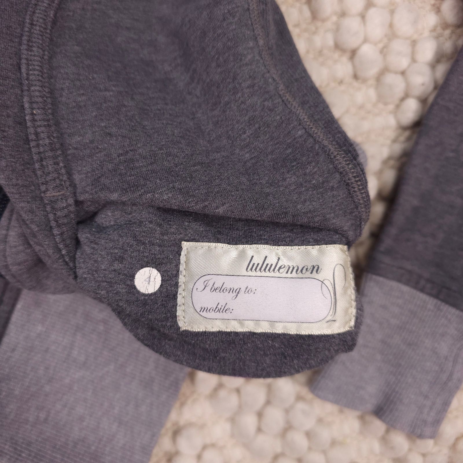 Lululemon Lululemon Scuba Hoodie Stretch Gray Sz 4 Size S / US 4 / IT 40 - 7 Thumbnail