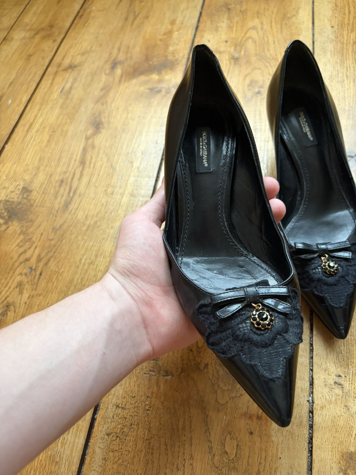 Dolce & Gabbana Dolce & Gabbana Black Lace Pumps Heels Charm EU 37.5 Size US 7.5 / IT 37.5 - 3 Thumbnail