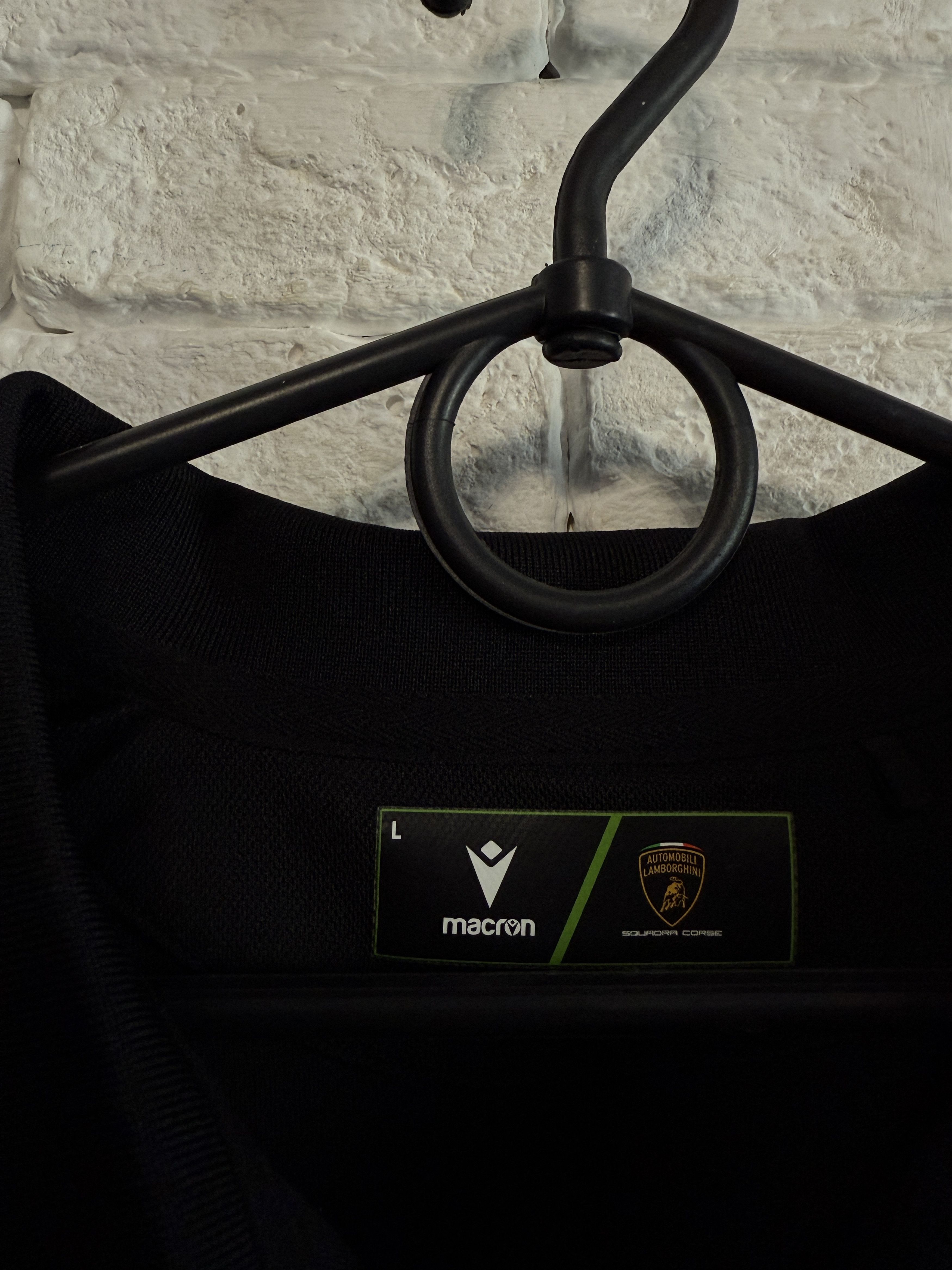 Lamborghini Racing Polo Macron Lamborgini SC 63 Sz L Size US L / EU 52-54 / 3 - 5 Thumbnail