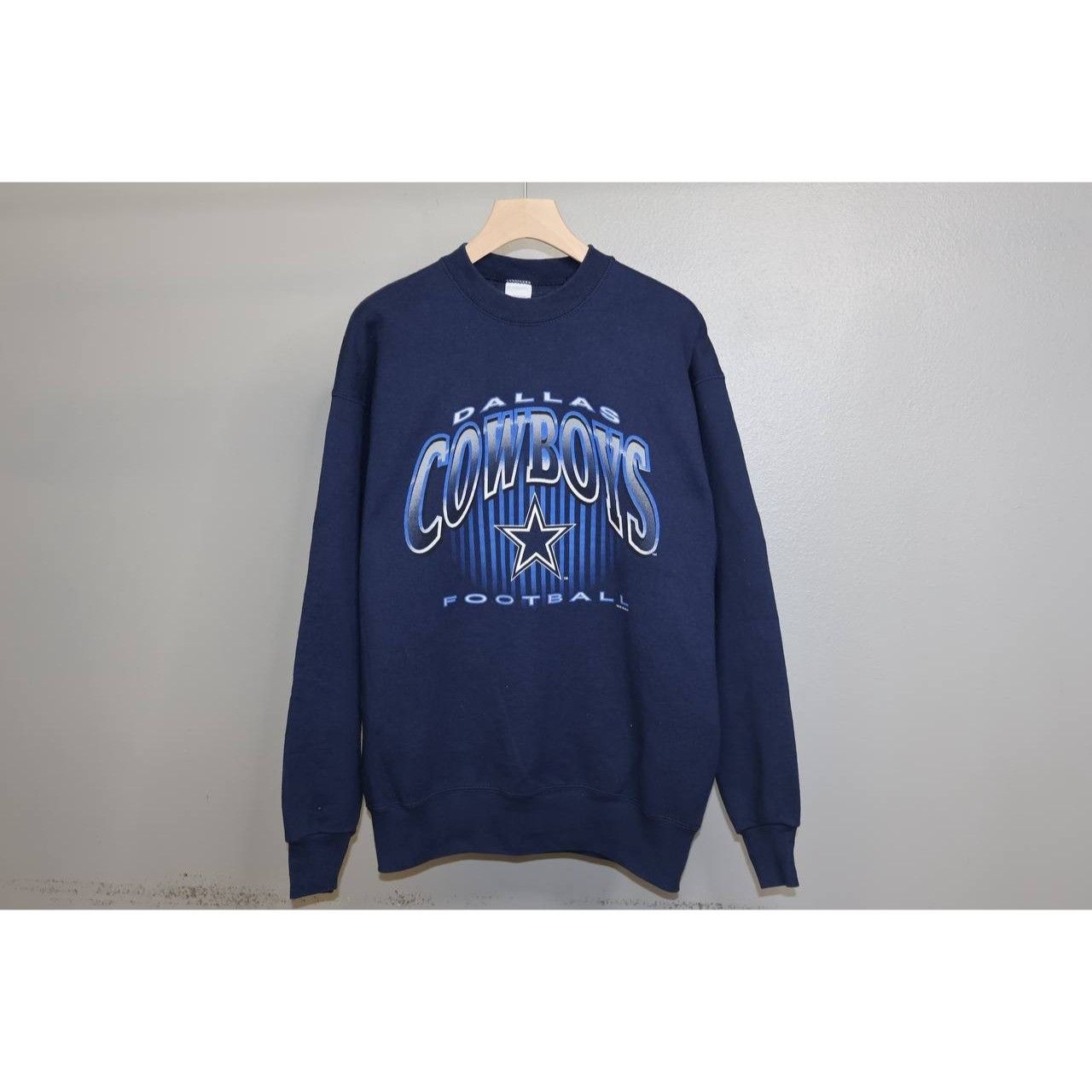 Salem Sportswear Vintage Dallas Cowboys Sweatshirt Salem Sportswear Crewneck Size US XL / EU 56 / 4 - 1 Thumbnail