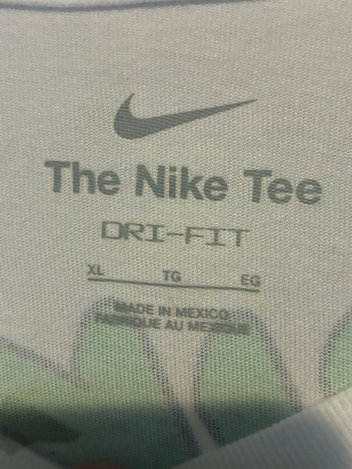 Nike NIKE NYC STATE OF MIND TENNIS LONGSLEEVE Size US XL / EU 56 / 4 - 3 Thumbnail