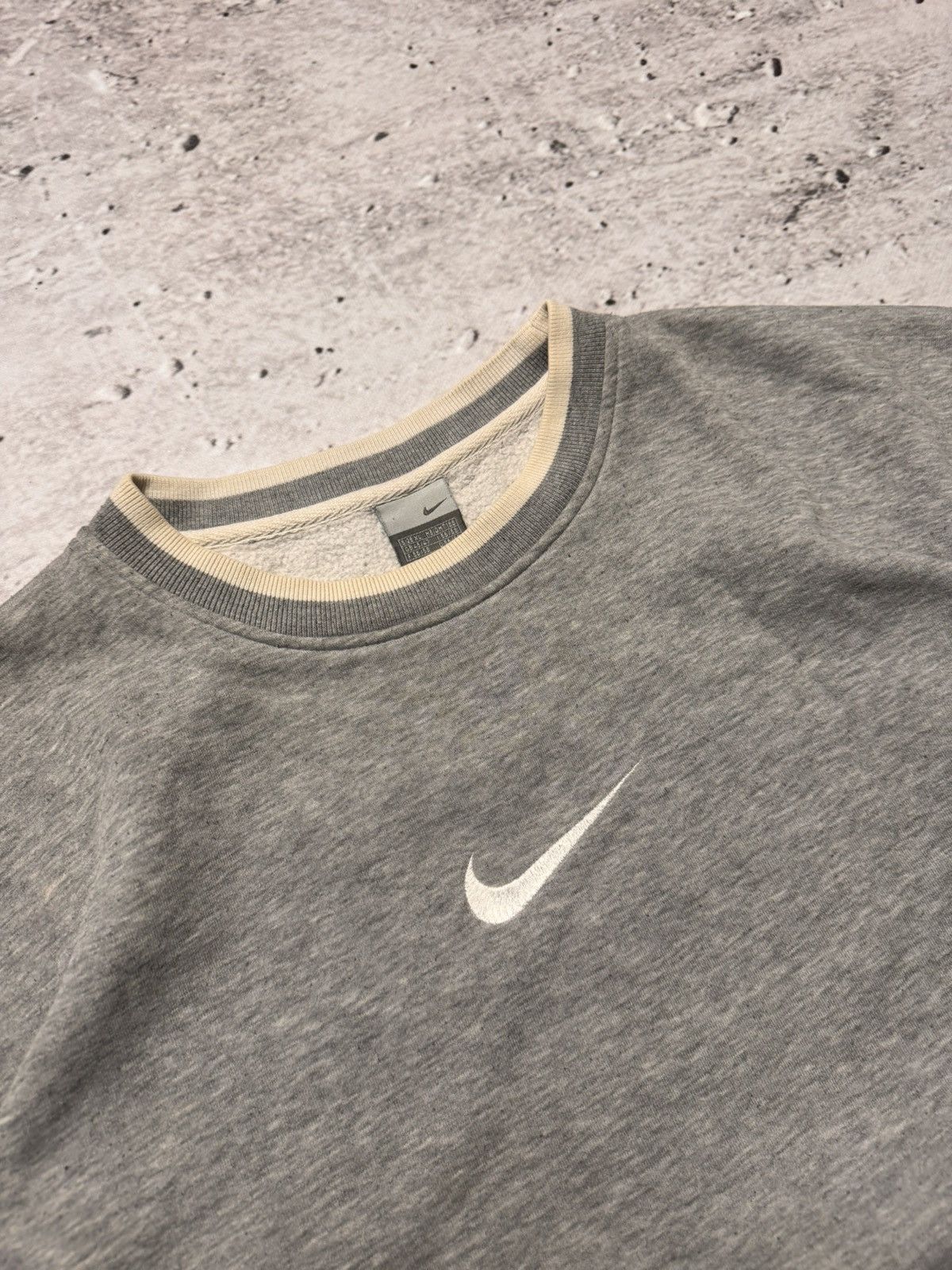 Nike × Vintage NIKE VINTAGE CENTER LOGO OVERSIZE BOXY SWEATSHIRT Size US XL / EU 56 / 4 - 3 Thumbnail