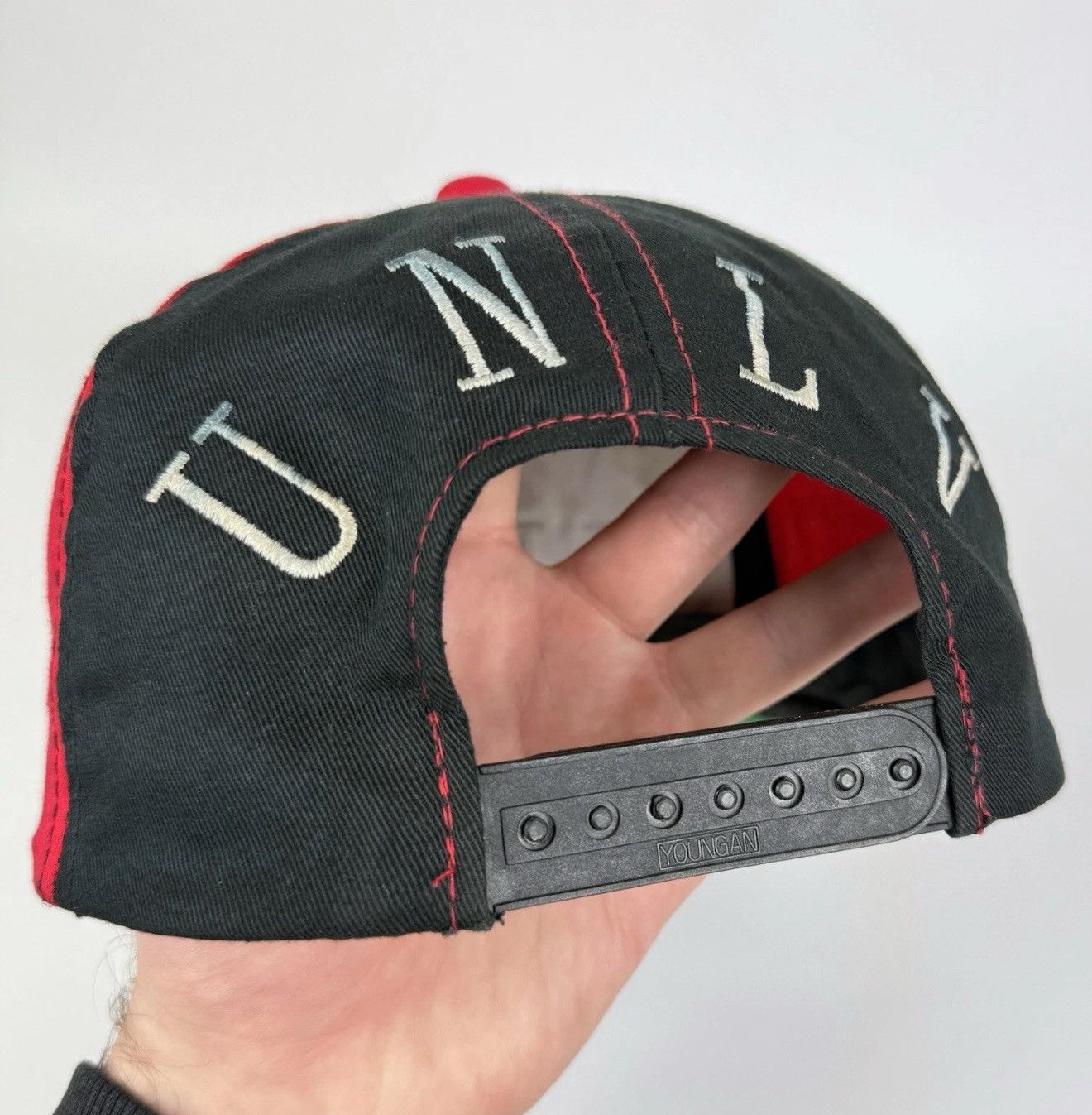 Vintage UNLV Runnin Rebels University of Nevada Las Vegas Cap Hat Size ONE SIZE - 8 Thumbnail
