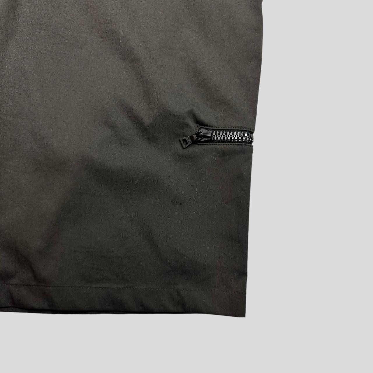 Prada Prada Sport SS00 Mesh Pocket Tech Cargo Shorts - IT48 (M) Size US 32 / EU 48 - 5 Thumbnail