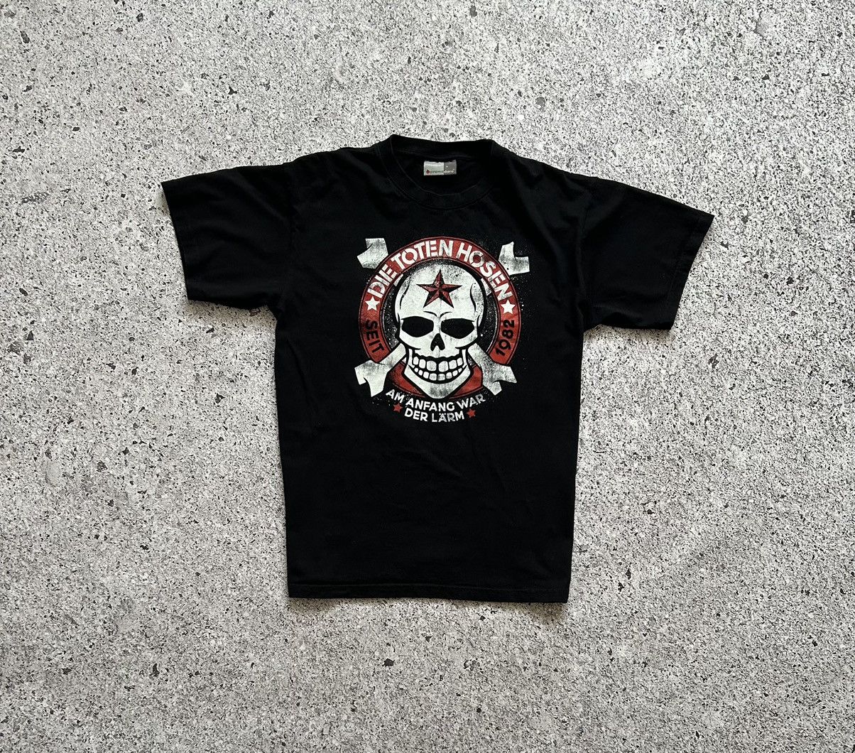 Band Tees × Vintage Vintage Die Toten Hosen An Anfang War Tour 2015 T-Shirt Size US M / EU 48-50 / 2 - 3 Thumbnail