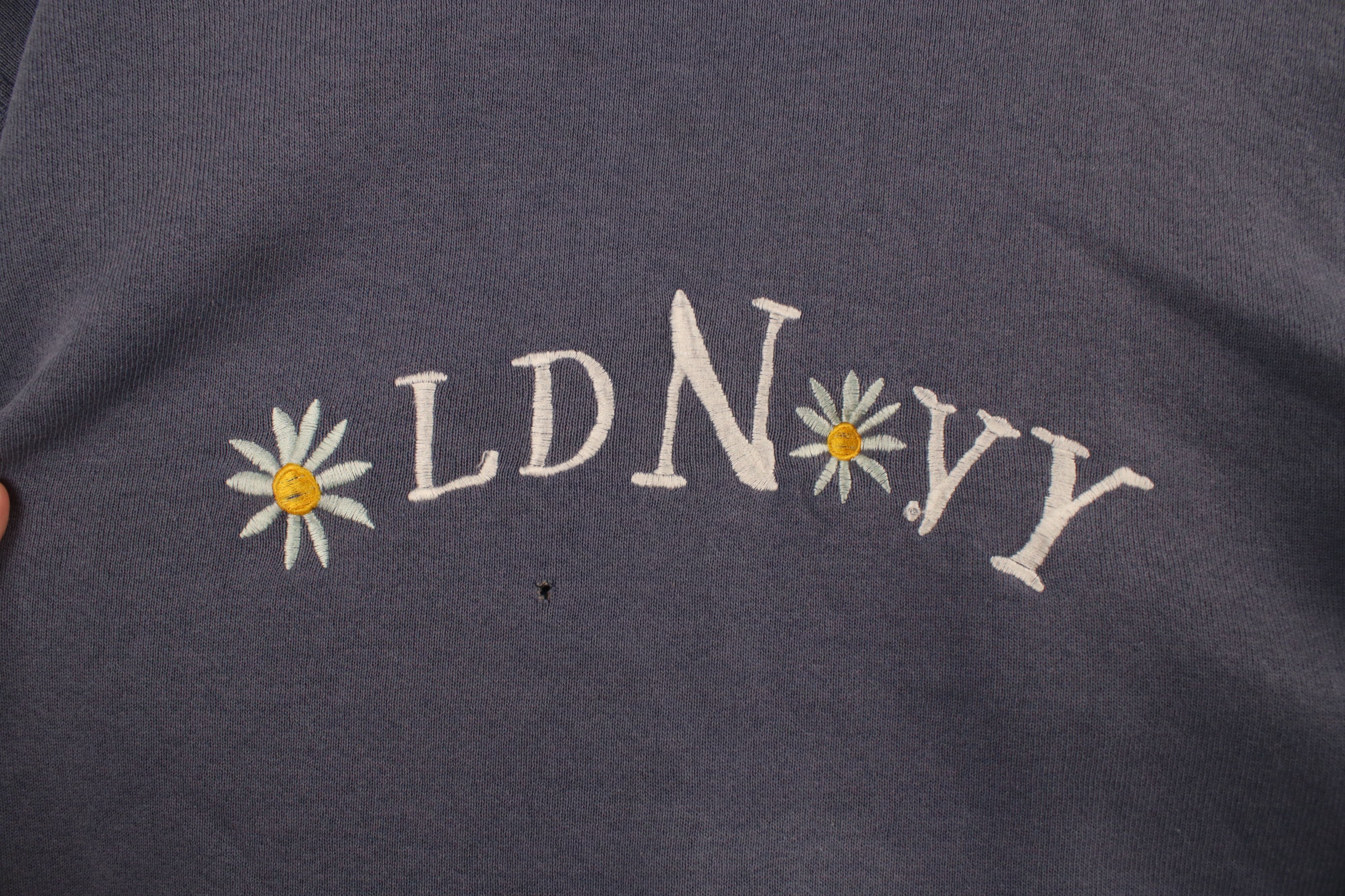 Vintage Vintage 90s Old Navy Spell Out Crewneck Sweatshirt Blue Size M / US 6-8 / IT 42-44 - 4 Thumbnail