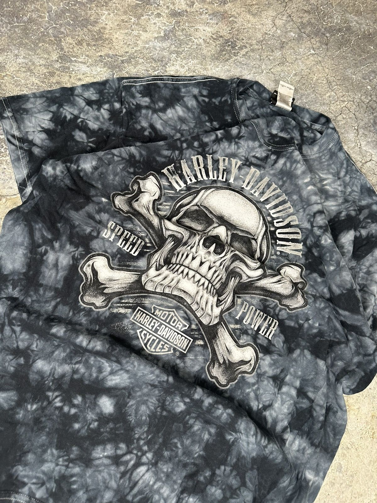 Harley Davidson × Vintage Vintage Harley Davidson Skull Tee Size US XL / EU 56 / 4 - 2 Thumbnail