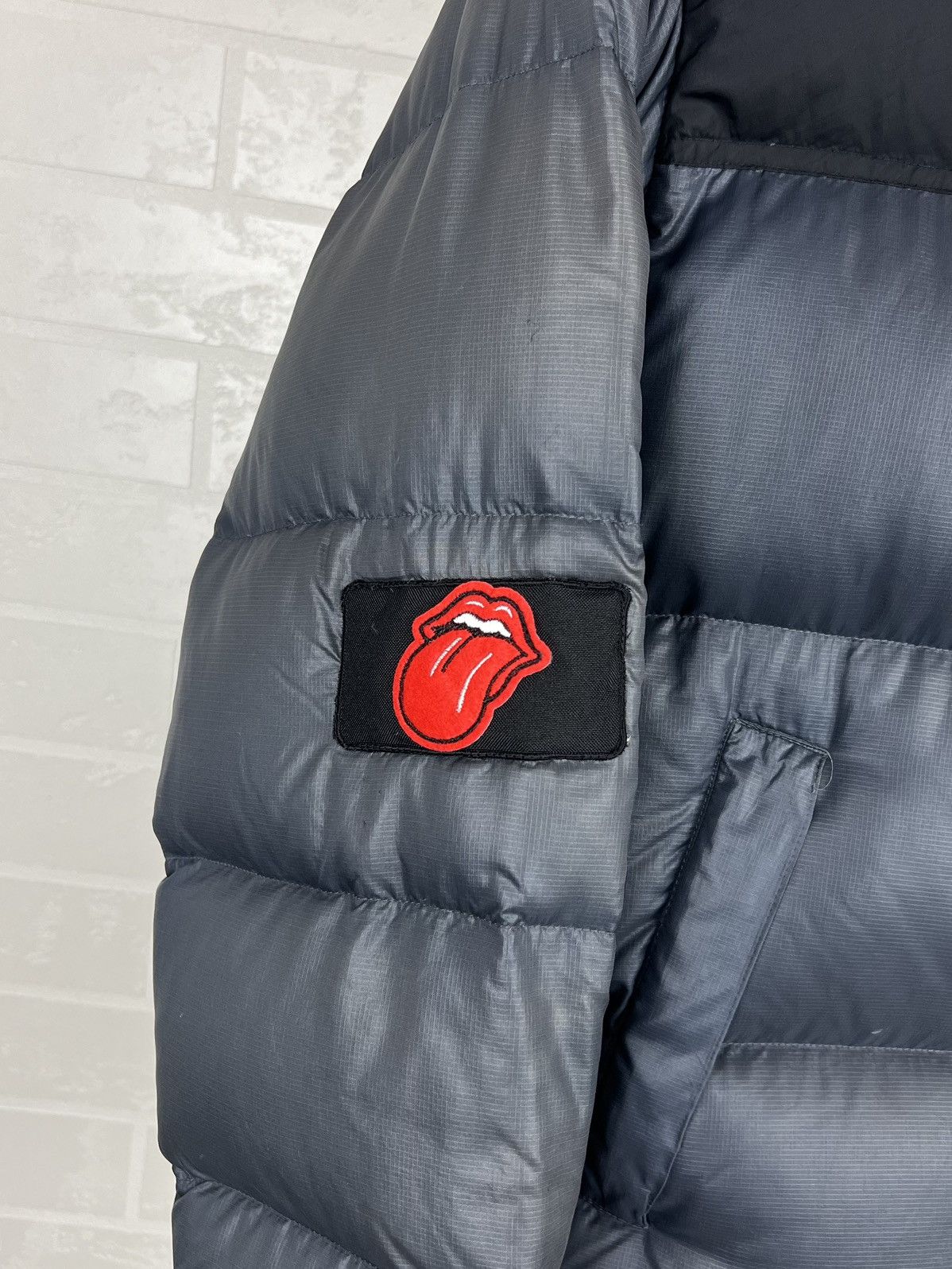 The North Face THE NORTH FACE Down Puffer Jacket Nuptse 700 Logo Mens Size US XS / EU 42 / 0 - 7 Thumbnail