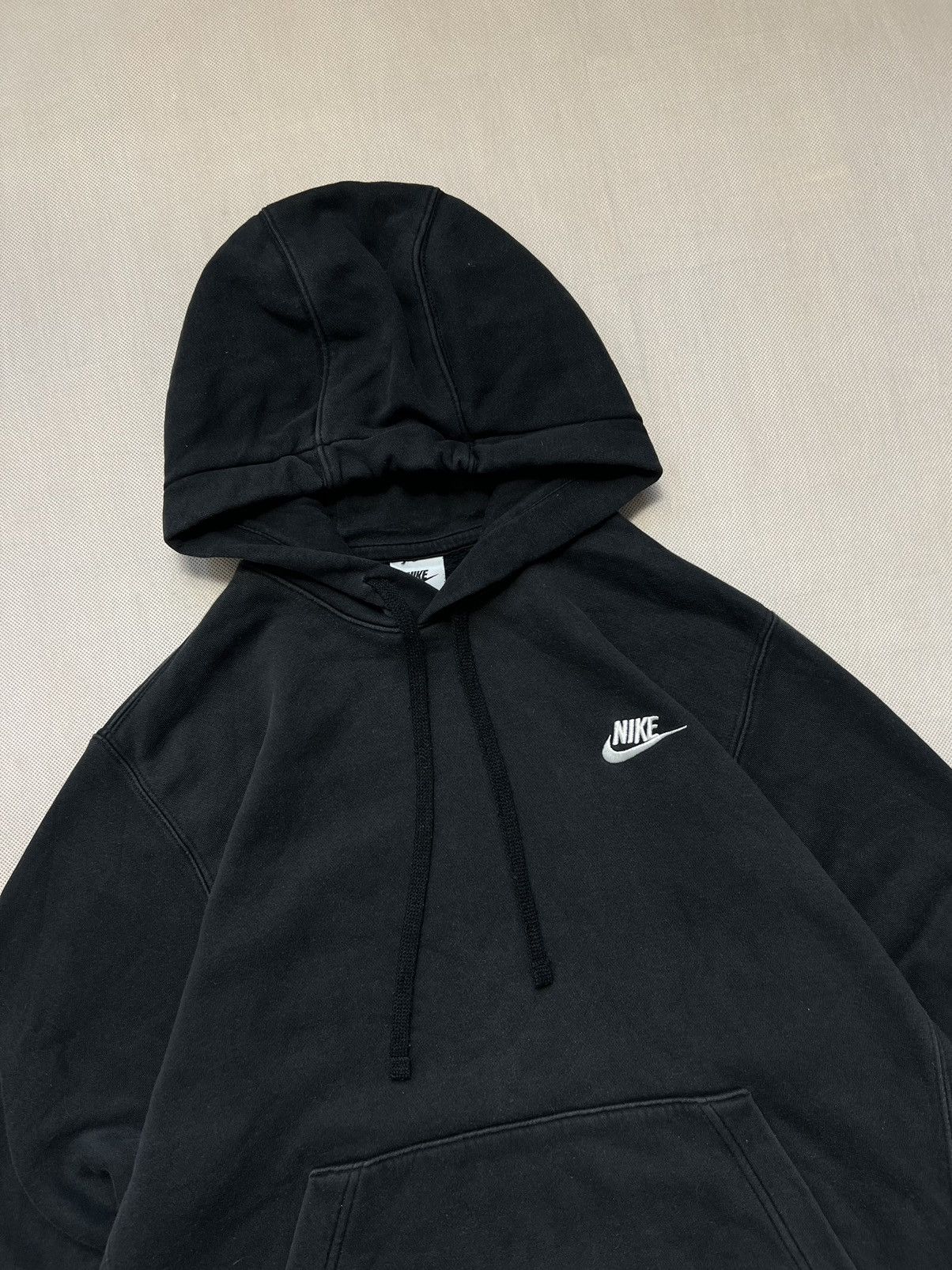 Nike Hoodie Nike small logo y2k black Size US M / EU 48-50 / 2 - 2 Thumbnail