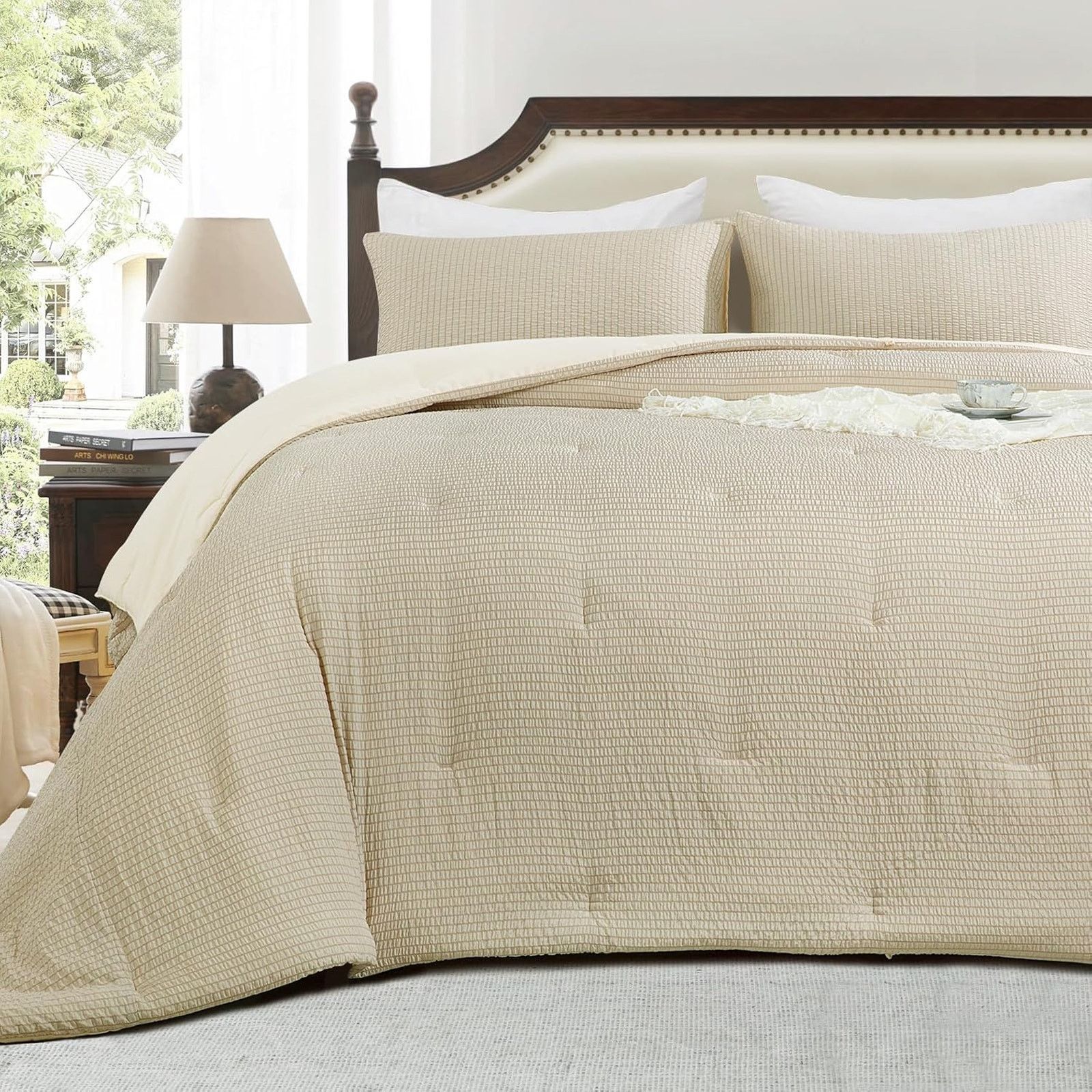 Other 3 Piece Seersucker Oversized King Comforter Set 98x120, Size ONE SIZE - 1 Thumbnail