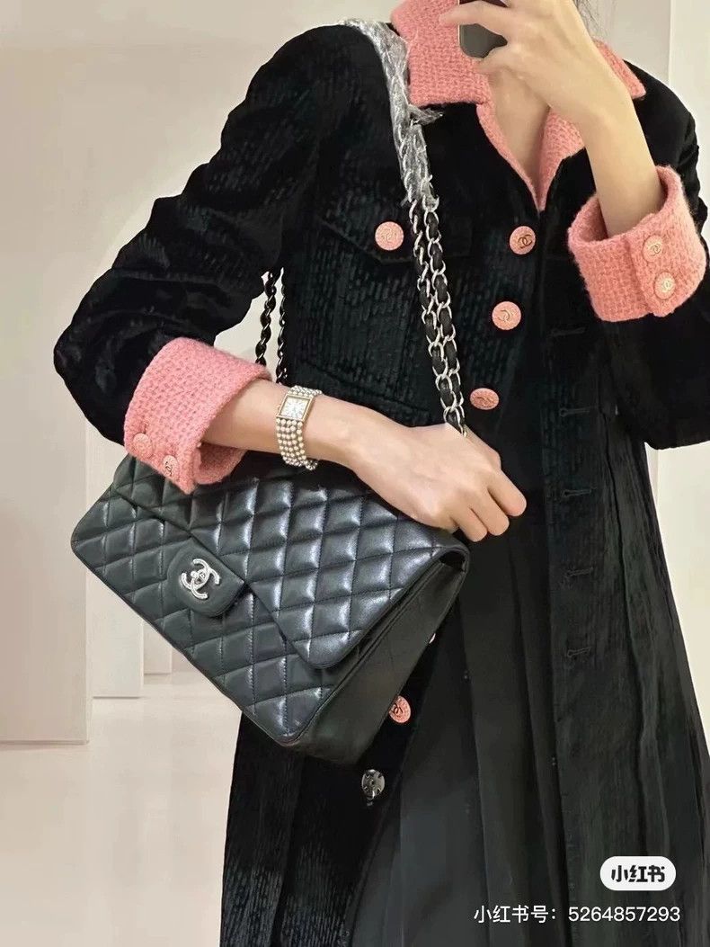 Chanel Chanel 22B pink collar black velvet mid-length jacket Size XS / US 0-2 / IT 36-38 - 8 Thumbnail