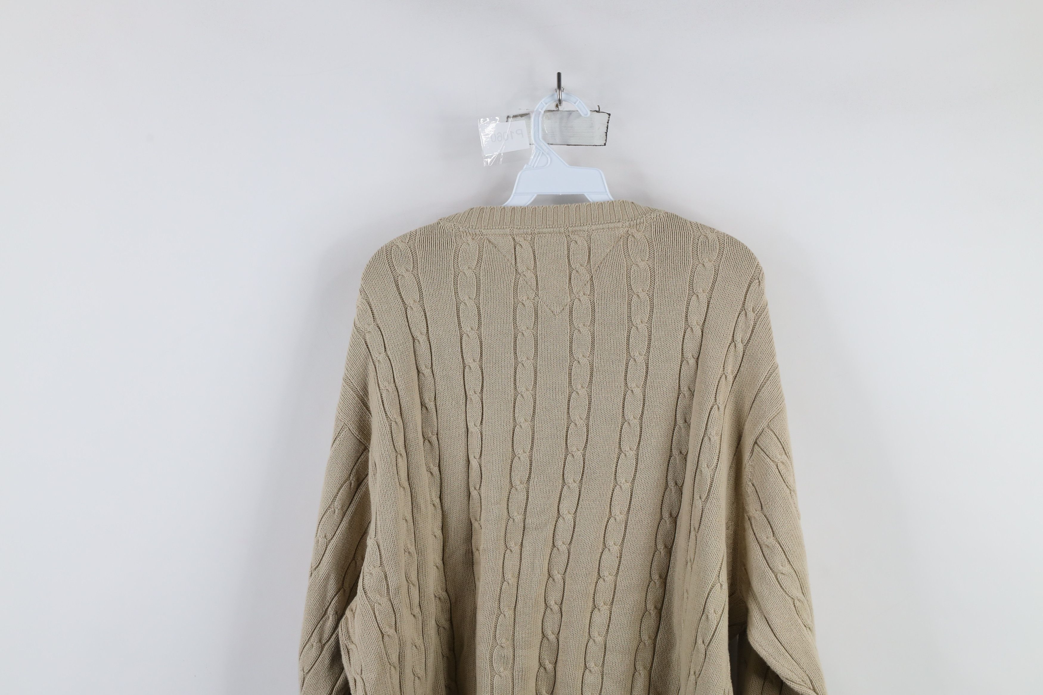 Tommy Hilfiger × Vintage Vintage 90s Tommy Hilfiger Cable Knit Crewneck Sweater Beige Size US XL / EU 56 / 4 - 11 Thumbnail