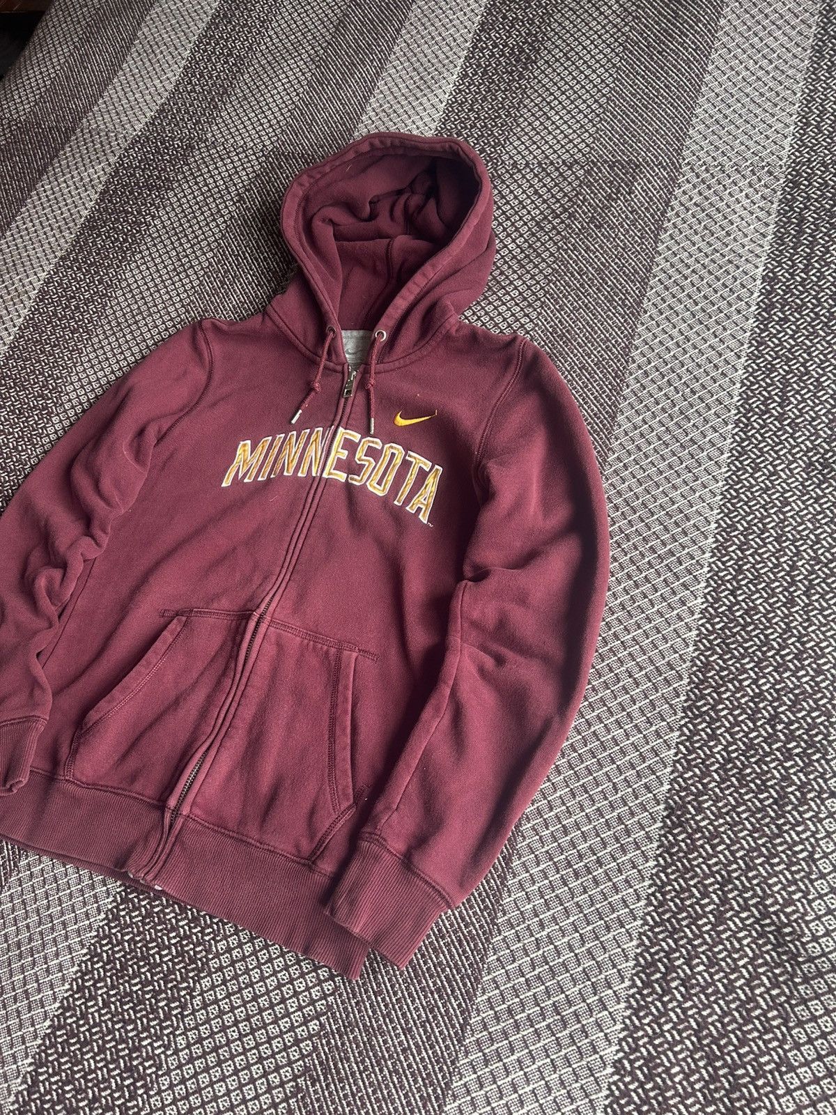 Nike × Vintage Vintage Nike Minnesota Streetwear Style Y2K Zip Up Hoodies Size S / US 4 / IT 40 - 5 Thumbnail