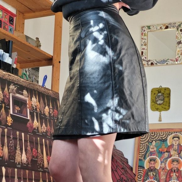 Vintage Rumors And Gossip Vintage Leather Black Skirt - 24/25" Size 25" / US 0 / IT 36 - 2 Thumbnail