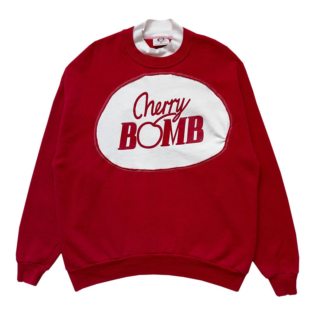 Other Upcycled “CHERRY BOMB” Fila Sweatshirt Size XL / US 12-14 / IT 48-50 - 1 Thumbnail