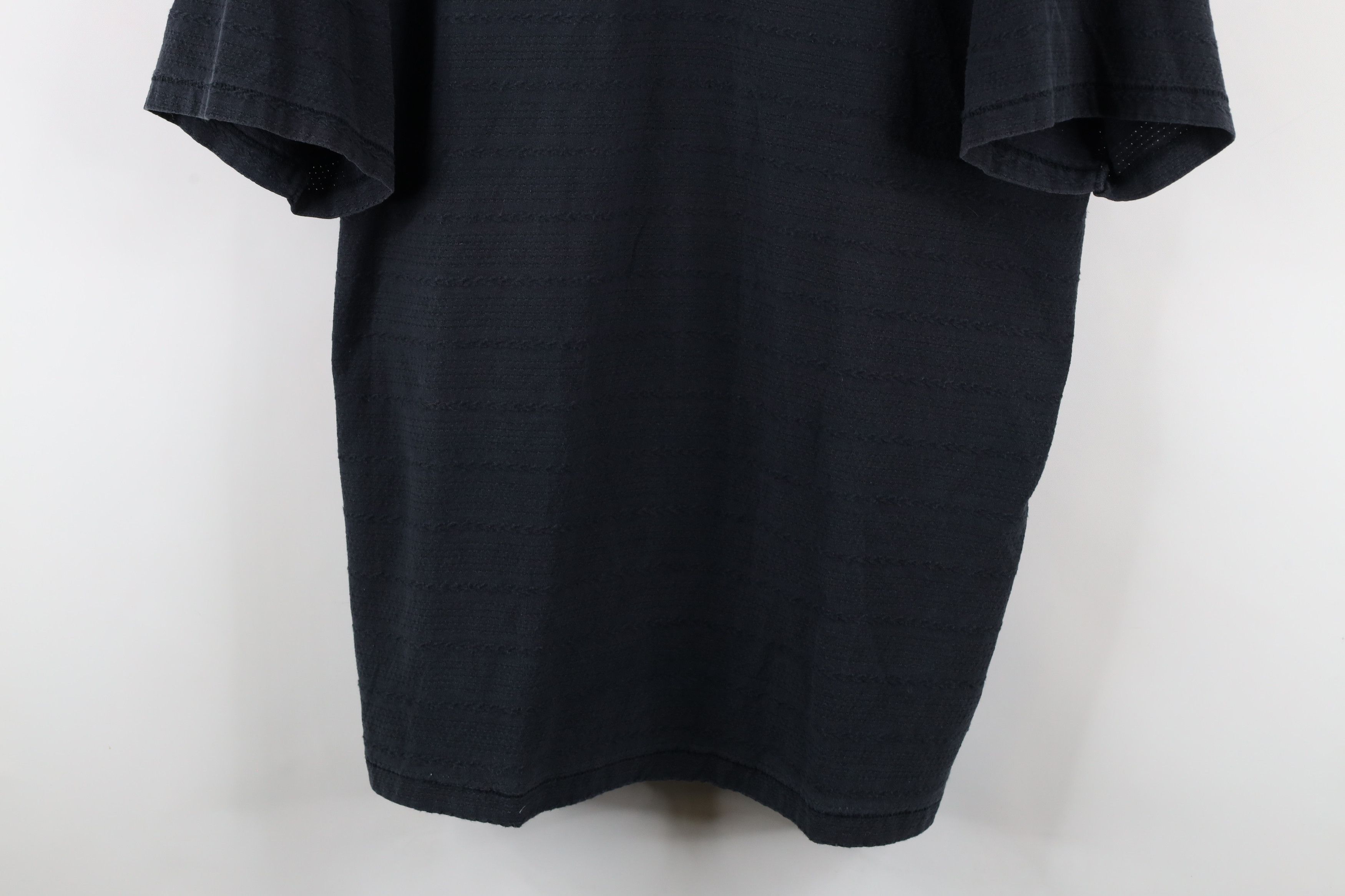 Vintage Vintage 90s Streetwear Textured Knit Collared Polo Shirt USA Size US L / EU 52-54 / 3 - 3 Thumbnail