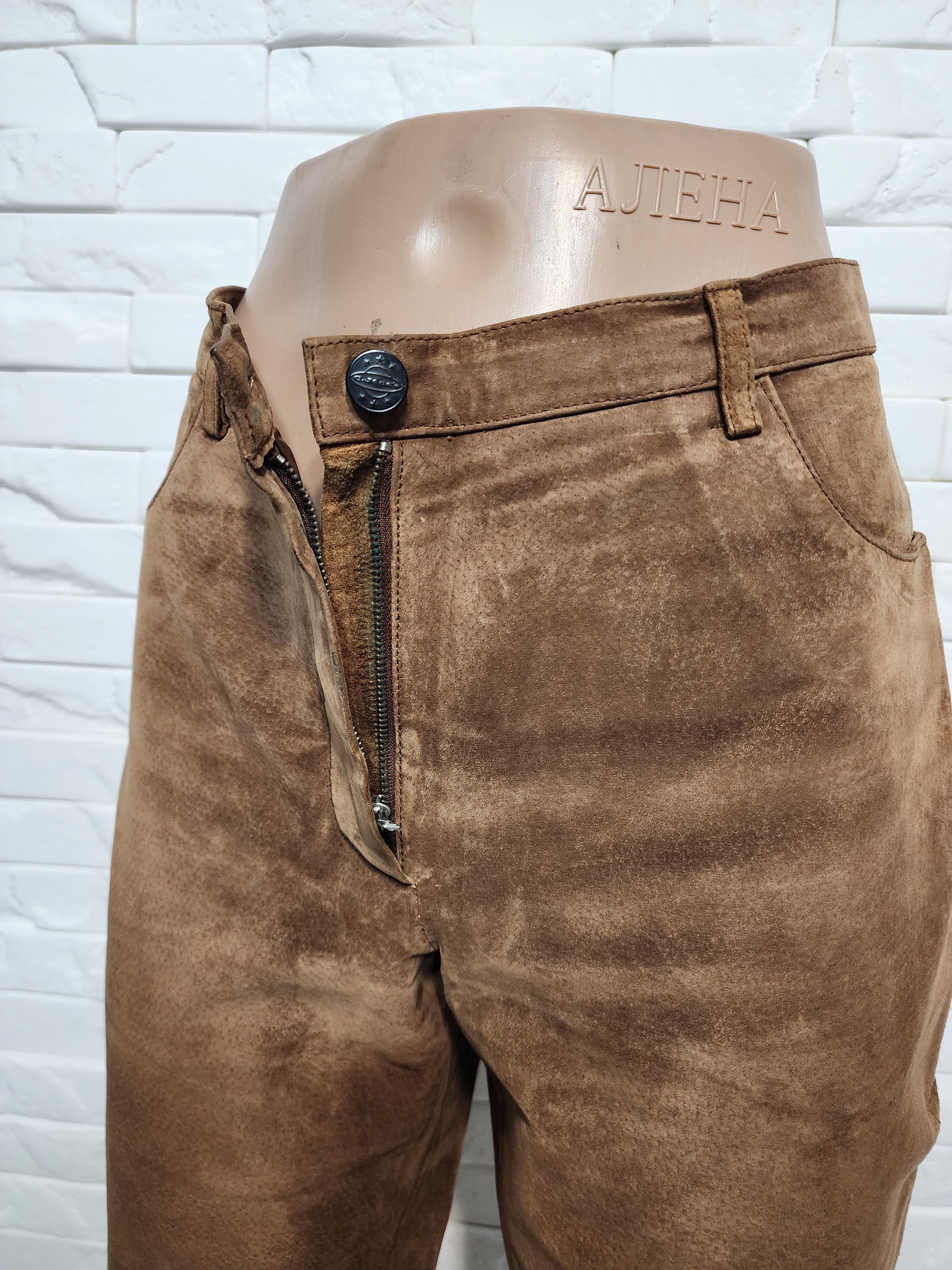 Genuine Leather Women's pants made of genuine leather. Size 32" / US 10 / IT 46 - 4 Thumbnail