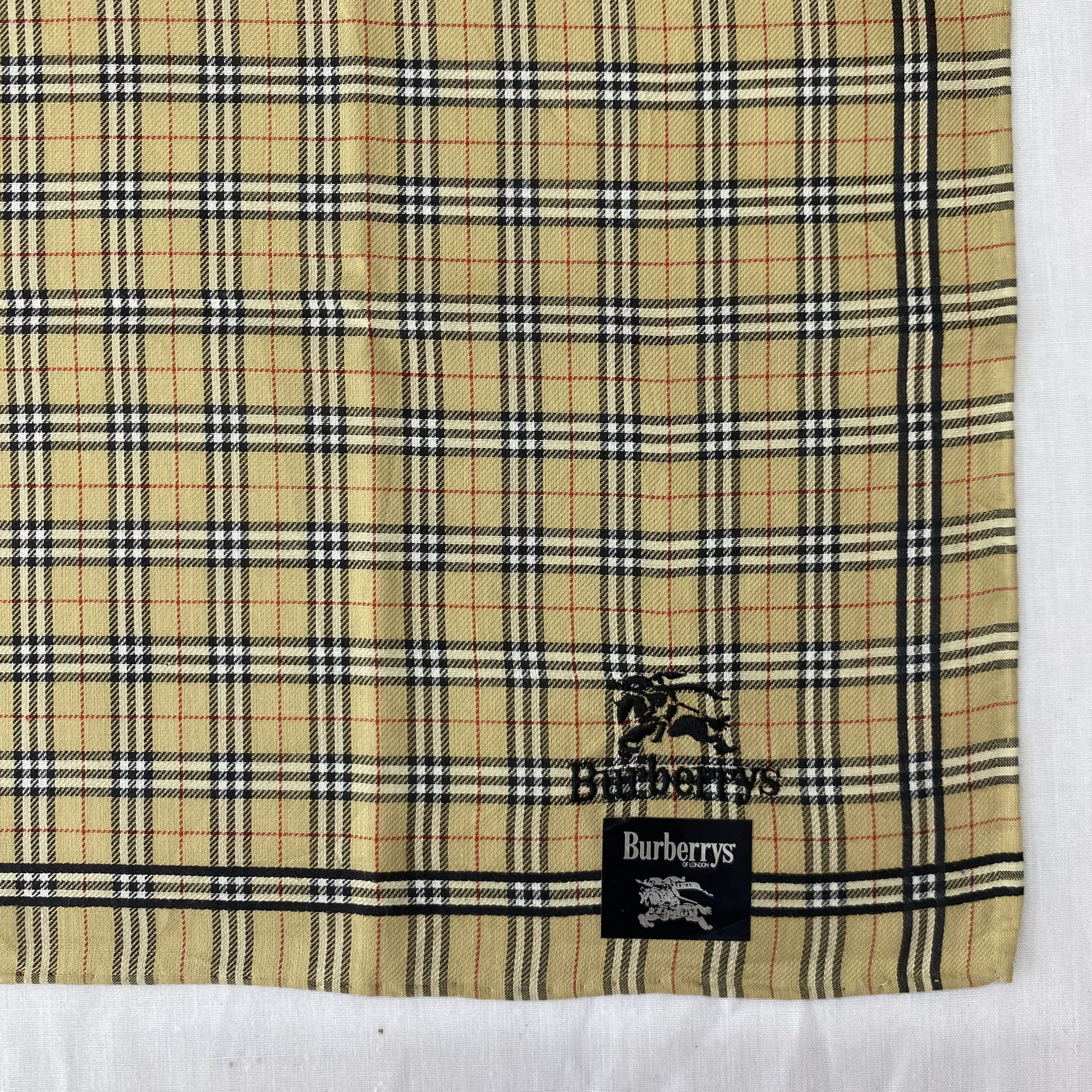 Burberry Vintage Burberry Handkerchief Neckerchief Bandana H265P Size ONE SIZE - 4 Thumbnail