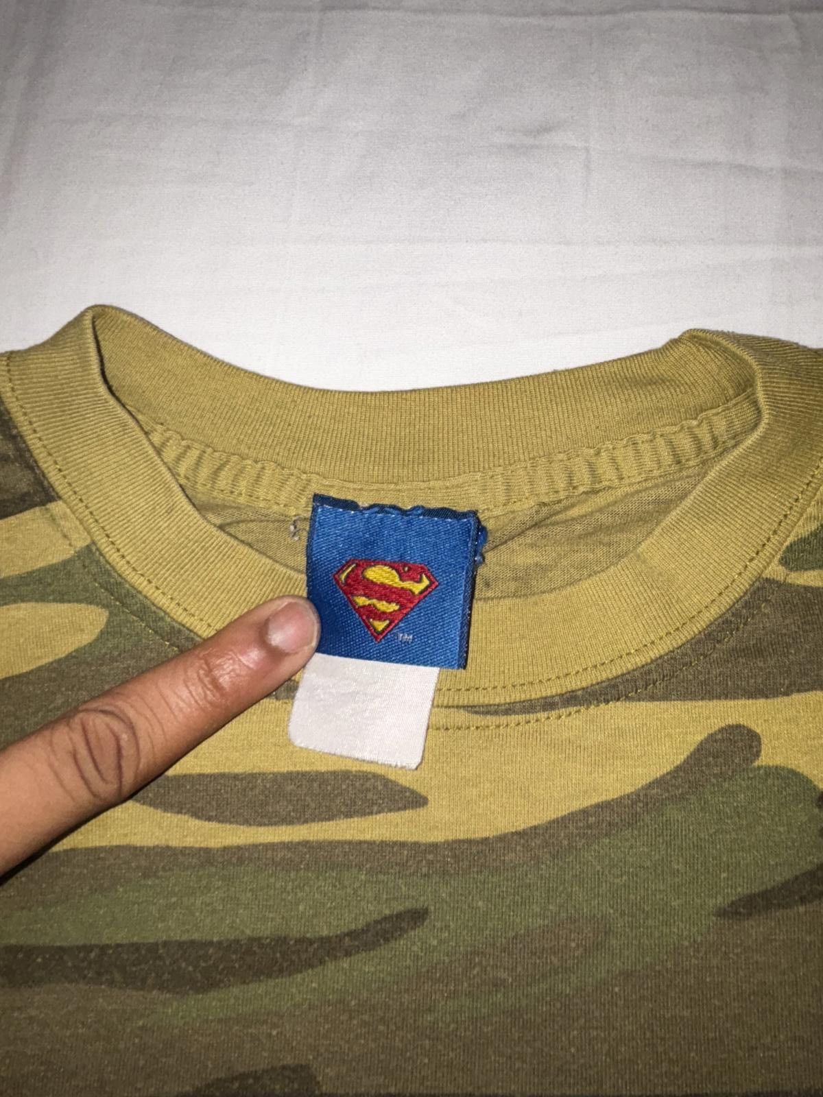 Ben Sherman Vintage Superman Camouflage T-Shirt Size US L / EU 52-54 / 3 - 4 Thumbnail