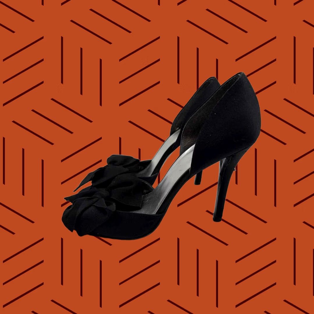 Stuart Weitzman Stuart Weitzman Black Size 7.5 Pump Heels Size US 8 / IT 38 - 1 Thumbnail