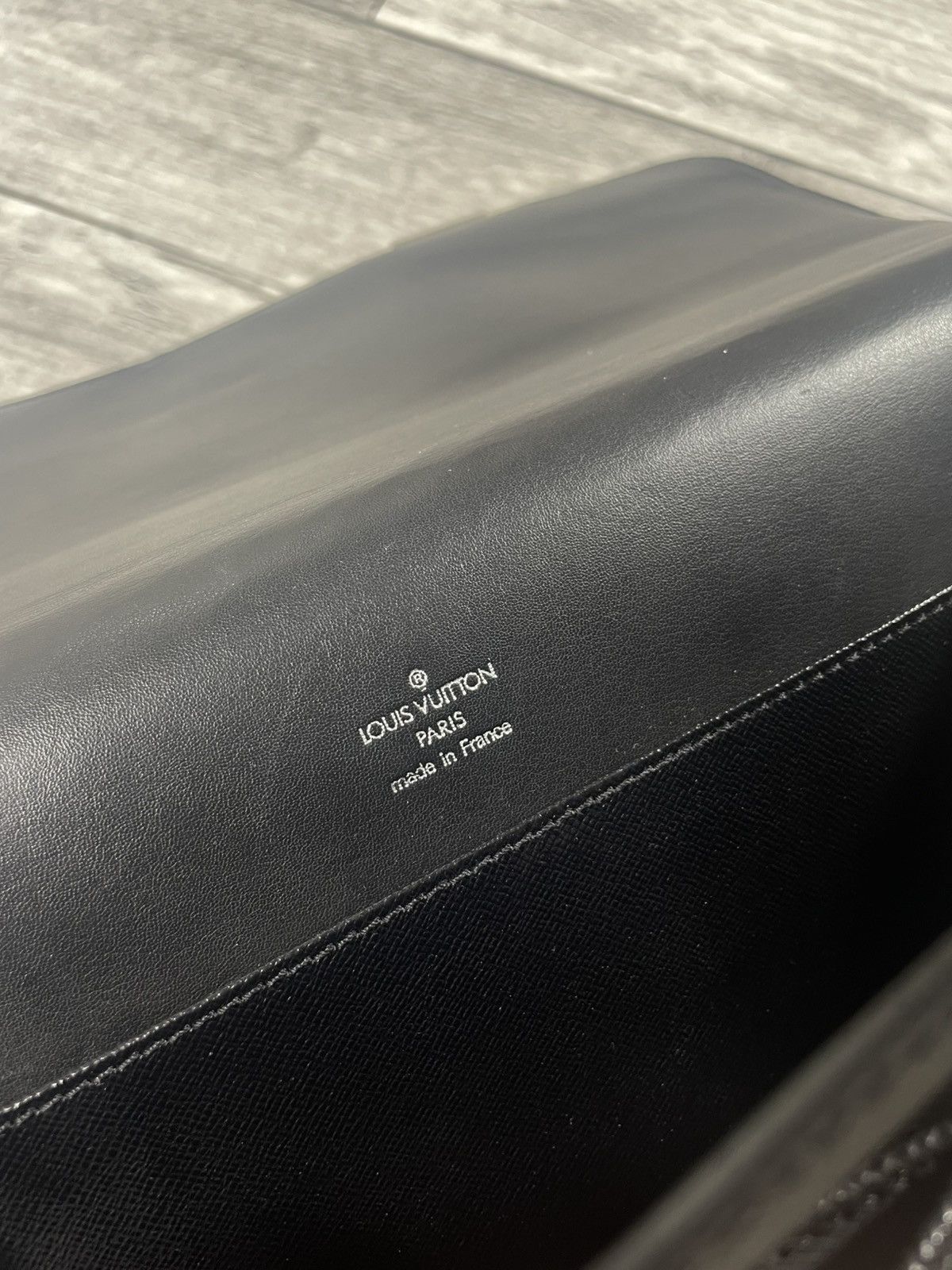 Louis Vuitton Vintage Louis Vuitton LV Black Taiga Leather Tobar Briefcase Size ONE SIZE - 4 Thumbnail