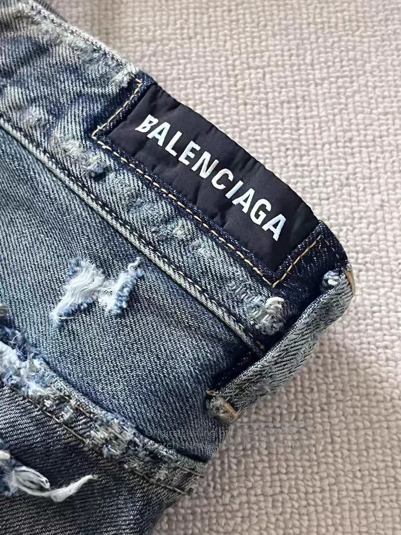 Balenciaga Balenciaga size XS Sun Bleached Light Indigo Denim Bell Bo Size US 27 - 5 Thumbnail