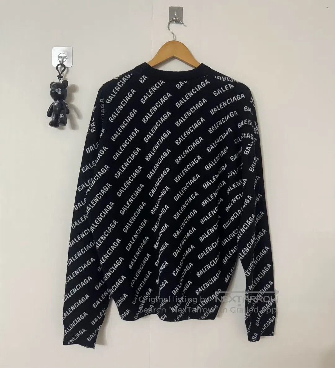 Balenciaga Balenciaga Black and White Bullet Comment Knit Sweater| Size US XS / EU 42 / 0 - 2 Thumbnail