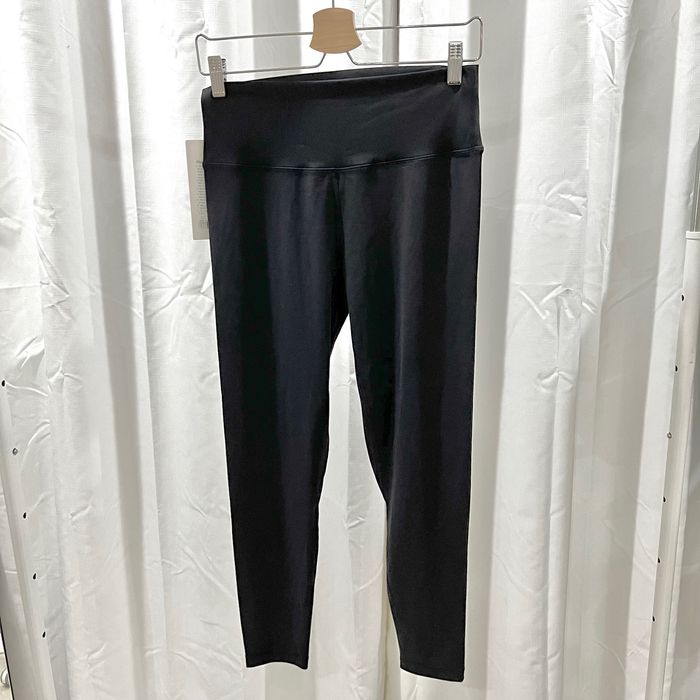 Lululemon sports pants size 12