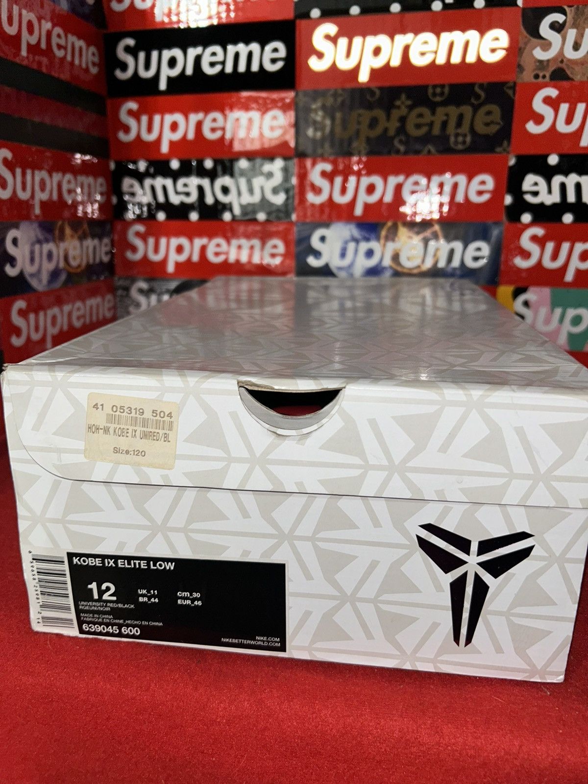 Nike Nike Kobe 9 Elite Low University Red 639045-600 size 12 VNDS Size US 12 / EU 45 - 12 Thumbnail