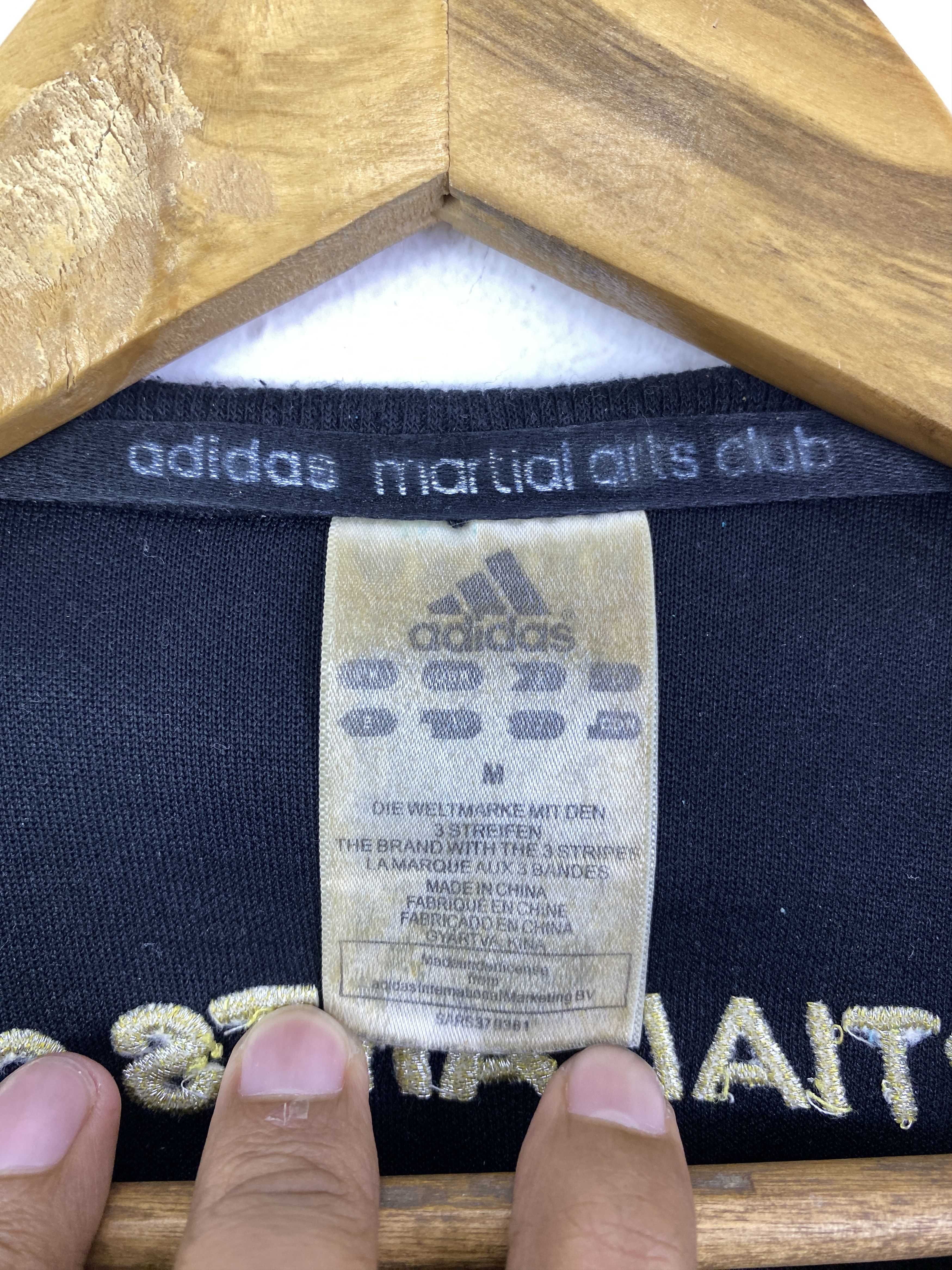Adidas Vintage Adidas Zipper Up Sweater SH0200 Size US L / EU 52-54 / 3 - 15 Thumbnail