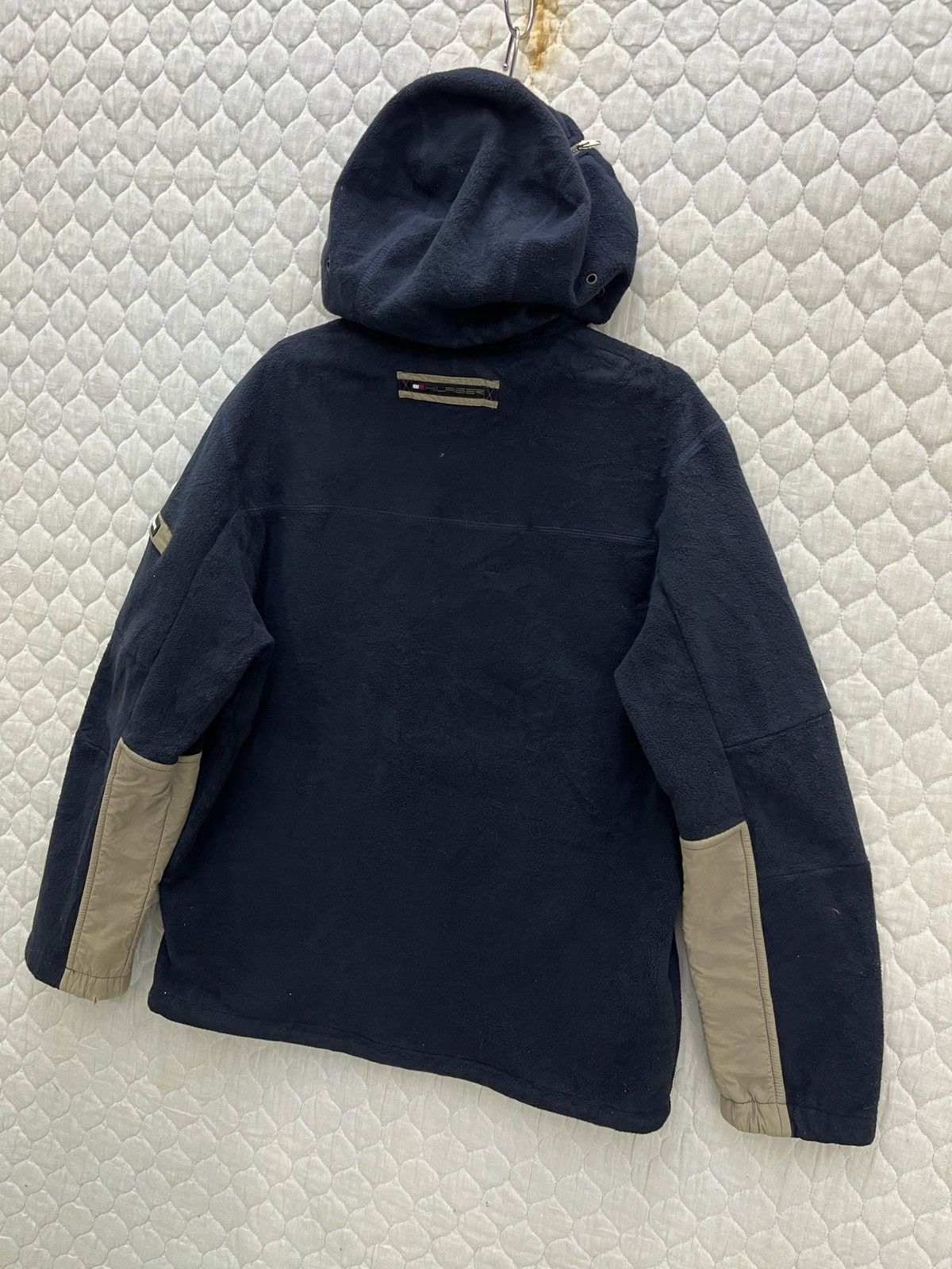 🔥🔥🔥STEALS VINTAGE TOMMY HILFIGER HOODIE FLEECE JACKET