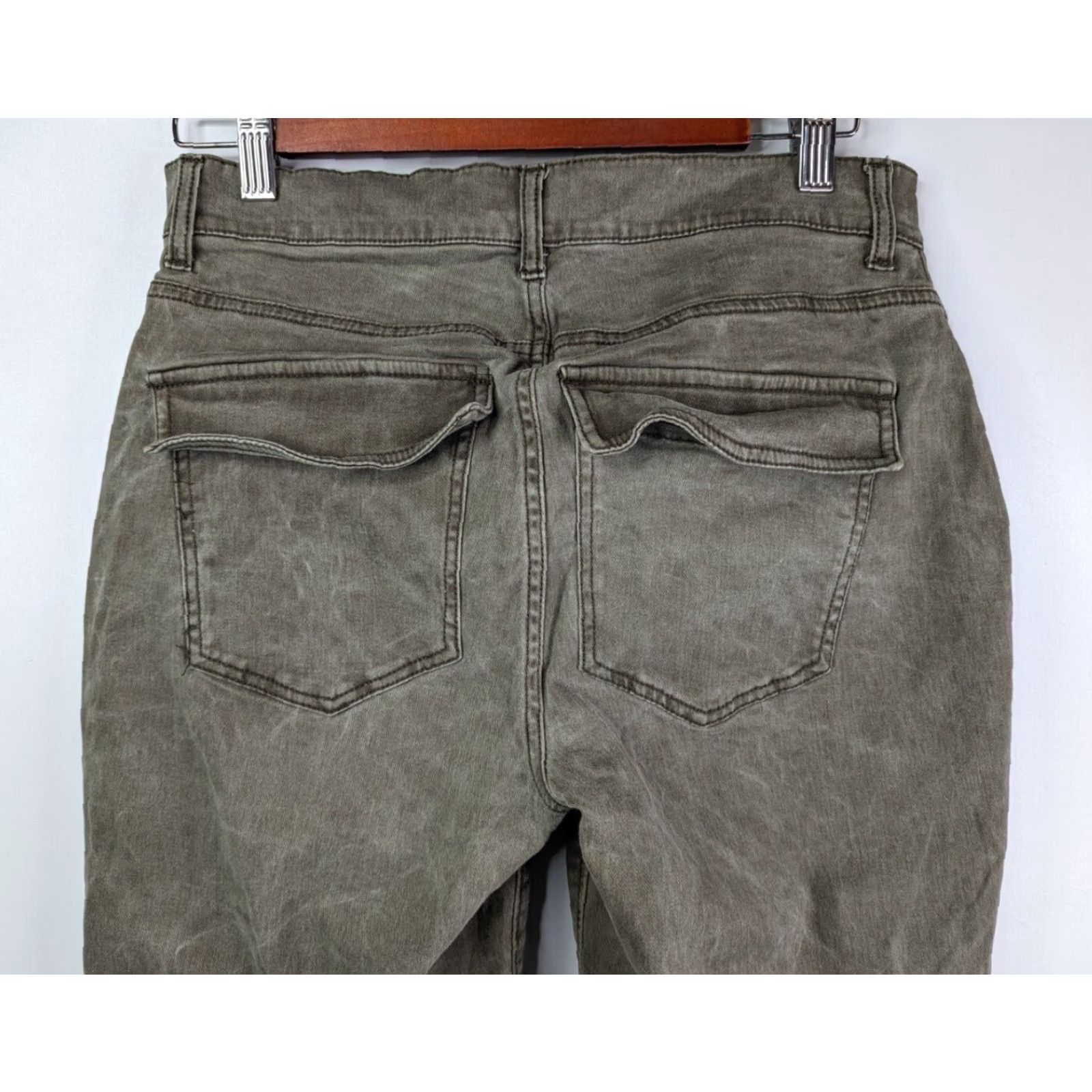 Express Express Womens Jeans 8 Green Olive Stretch Cropped Straight High Rise Pockets Denim 78% Cotton 20% Rayon 2% Spandex Size 30" / US 8 / IT 44 - 5 Thumbnail