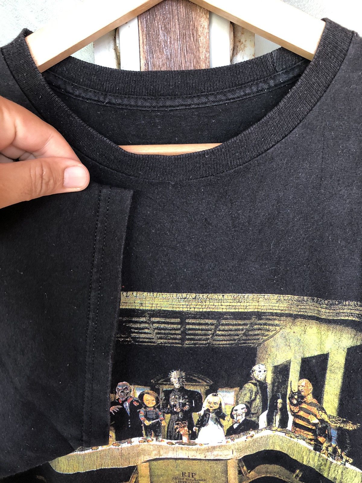 Expert Horror Vintage Movie Character Comedy Horror Lineup Photo Shirt Tee Size US M / EU 48-50 / 2 - 5 Thumbnail