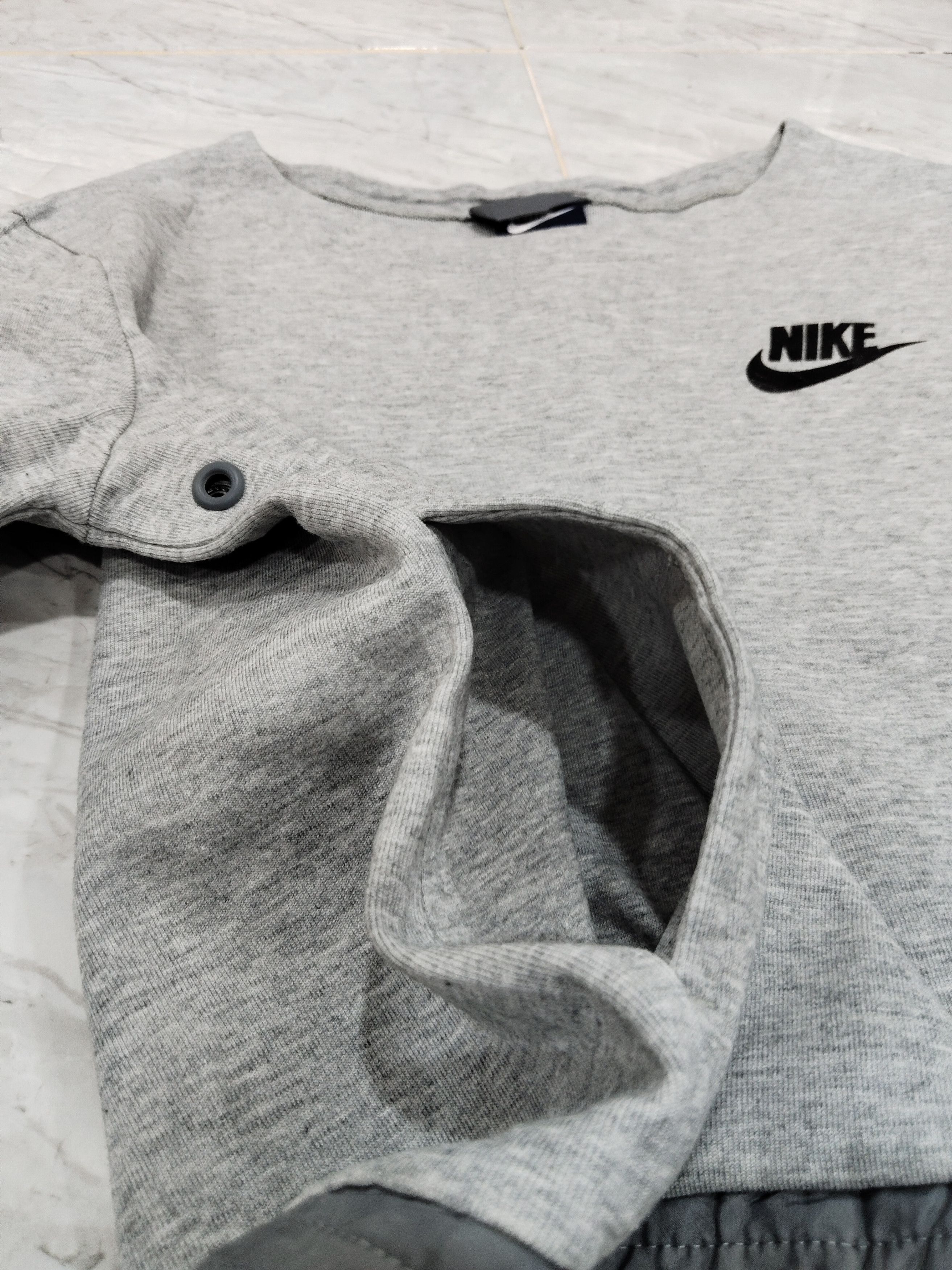 Nike × Vintage Vintage Nike Jogging Small pocket at Cuff Sweatshirt Size M / US 6-8 / IT 42-44 - 6 Thumbnail