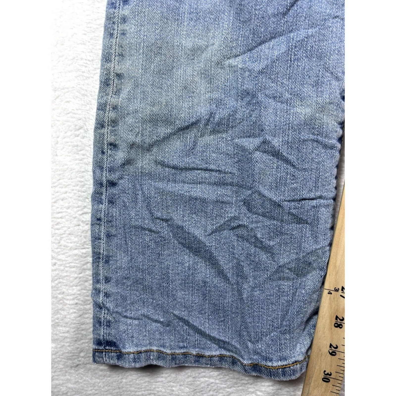 Levi's - Keep exact spelling and capitalization from original (Levi’S stays Levi’S, not NIKE) Size 30" / US 8 / IT 44 - 4 Thumbnail