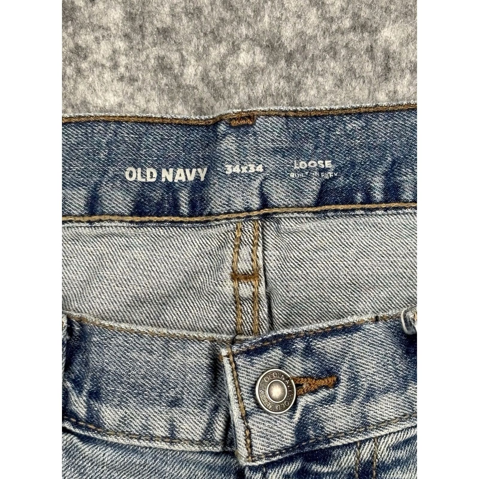 Old Navy Old Navy Mens Loose Fit Built-In Flex Straight Jeans Light Wash Denim 34x34 Blue Regular 5-Pocket Size US 34 / EU 50 - 7 Thumbnail