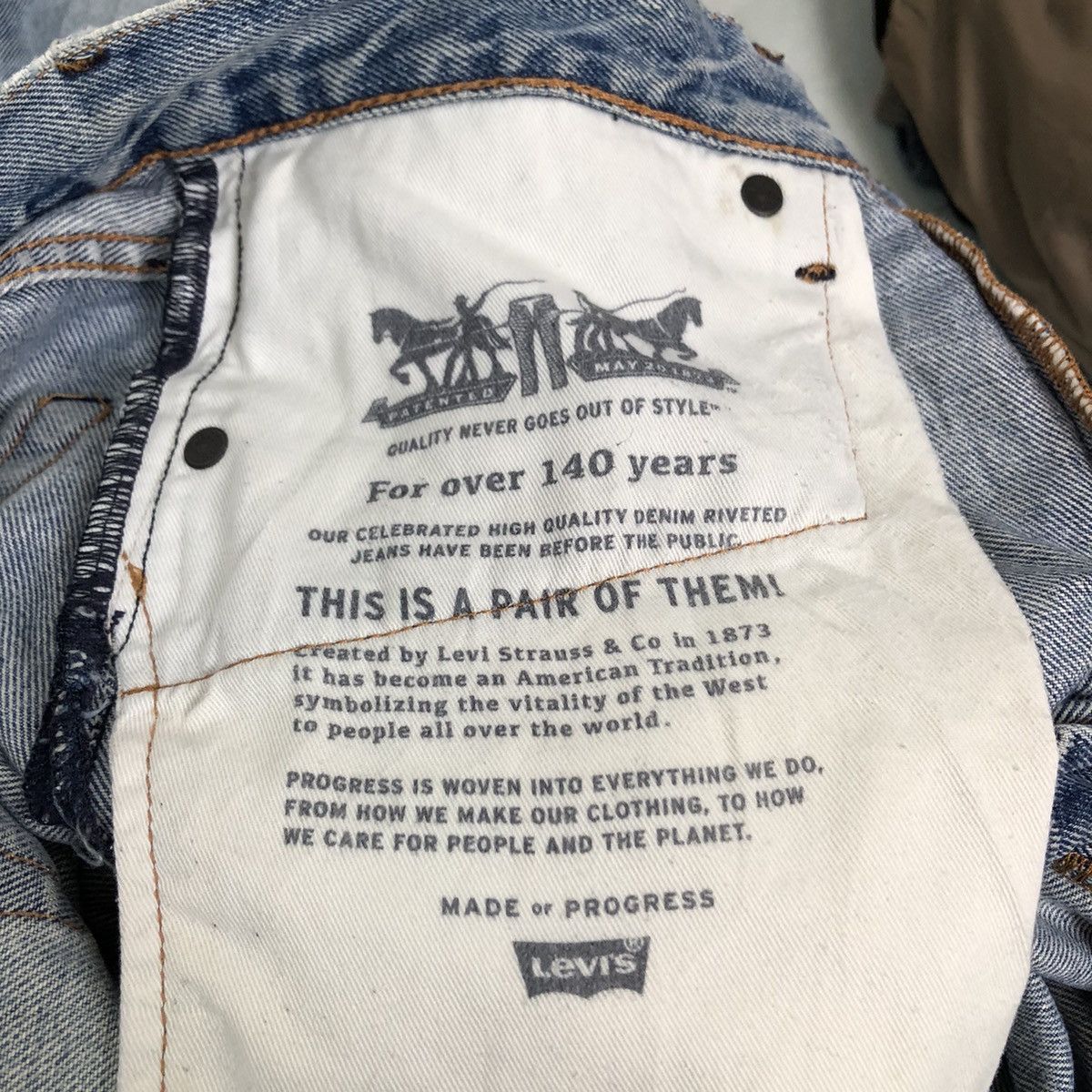 Levi's Vintage Clothing 🔥VINTAGE LEVI’S LOT 505 STRAIGHT CUT DISTRESSED DENIM JEANS Size US 32 / EU 48 - 13 Thumbnail
