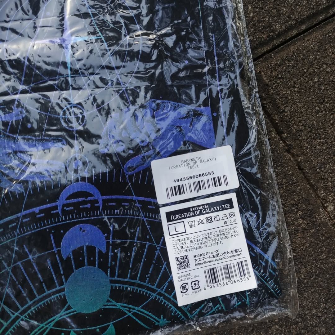 Band Tees BABYMETAL Legend M MOAMETAL Seitansai 2019 Tee Size US L / EU 52-54 / 3 - 2 Thumbnail