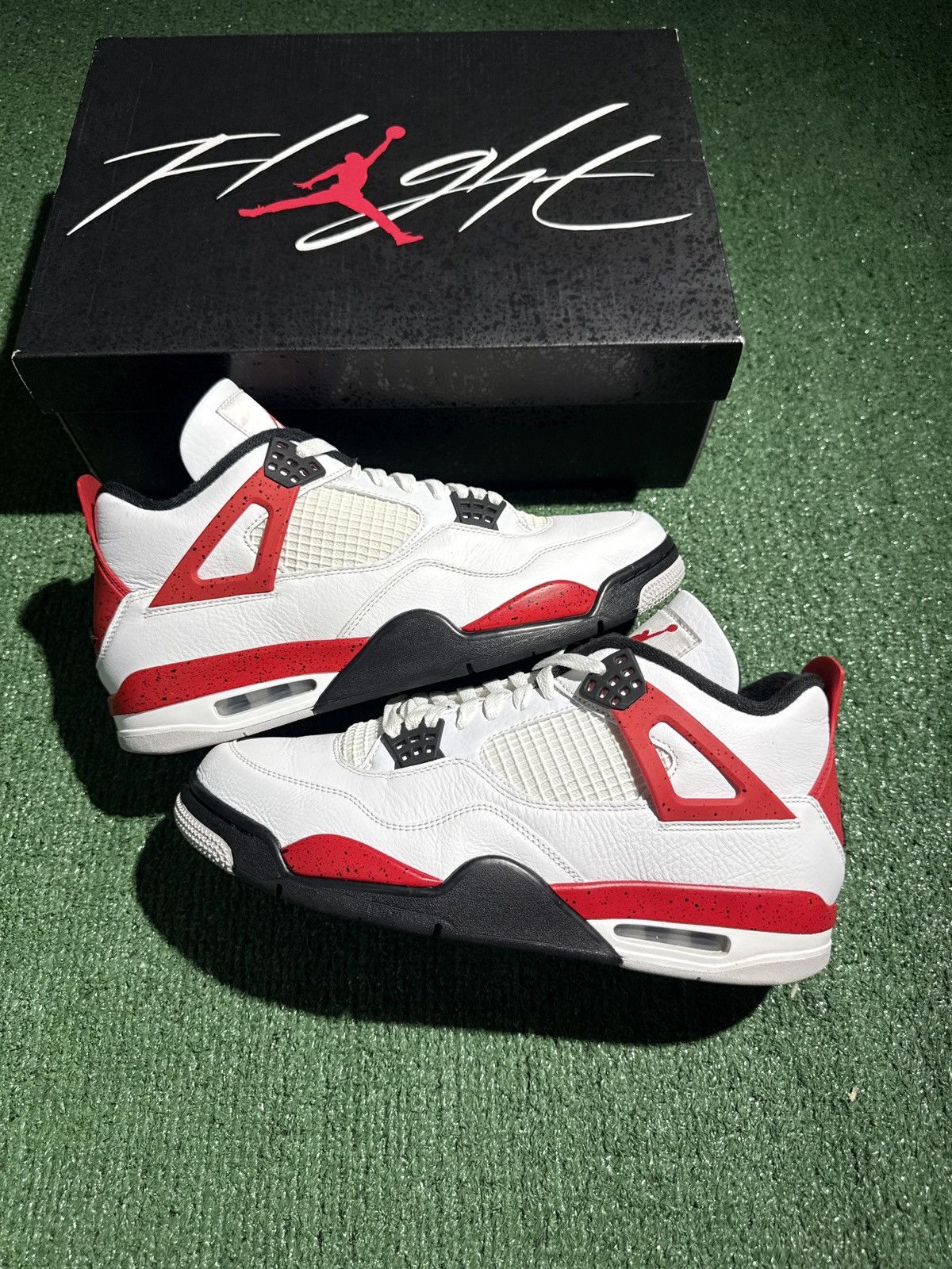 Jordan Brand Jordan 4 red cement Size US 11.5 / EU 44-45 - 1 Thumbnail