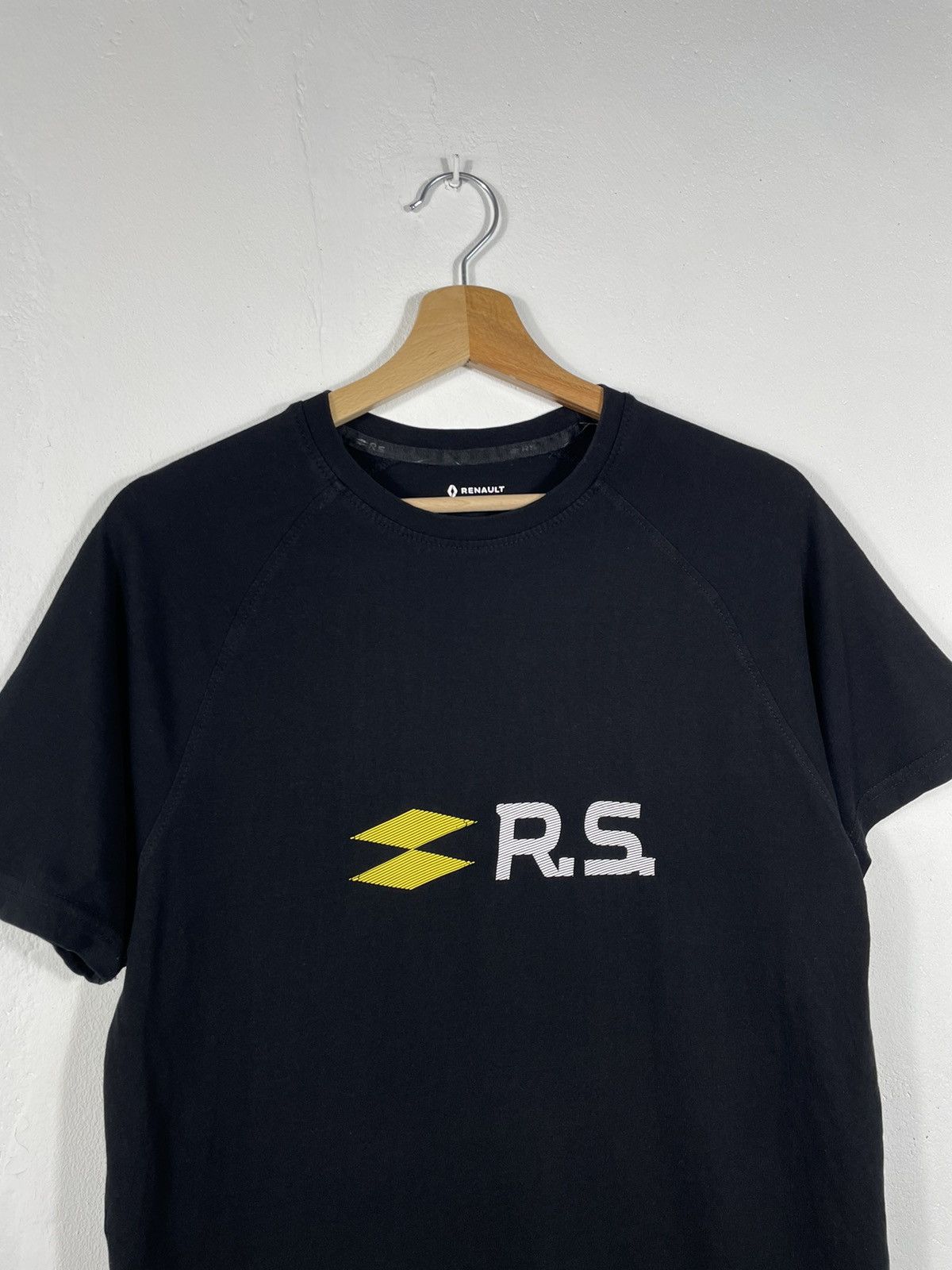 Formula 1 Renault RS Formula One Racing T Shirt Tee F1 Vintage Y2k Size US M / EU 48-50 / 2 - 4 Thumbnail