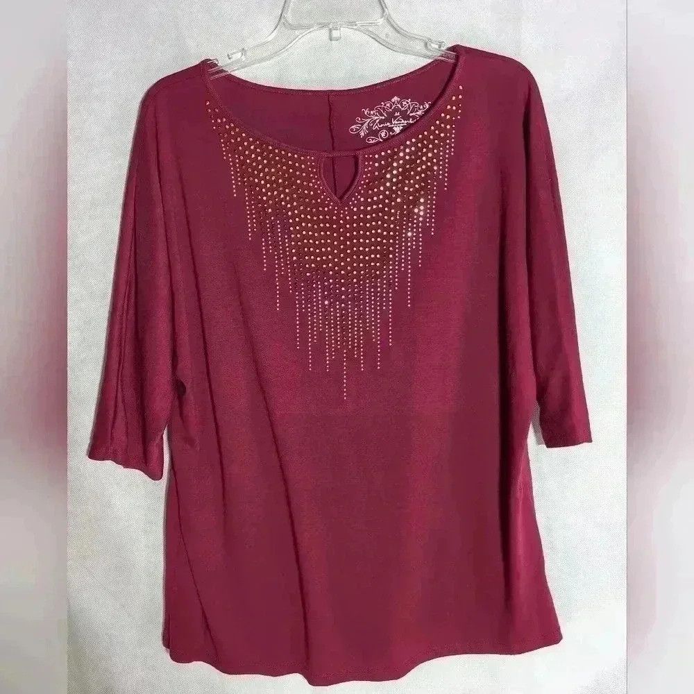 Gloria Vanderbilt Gloria Vanderbilt Maroon Studded top Sz M Size M / US 6-8 / IT 42-44 - 1 Thumbnail