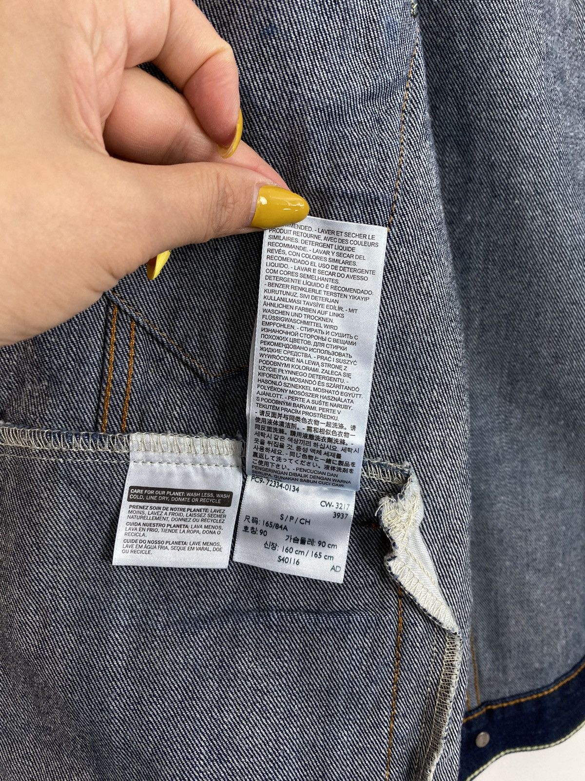 Levi's Levis Long Sleeve Trucker Denim Jacket Men’s Size Small Size US S / EU 44-46 / 1 - 11 Thumbnail