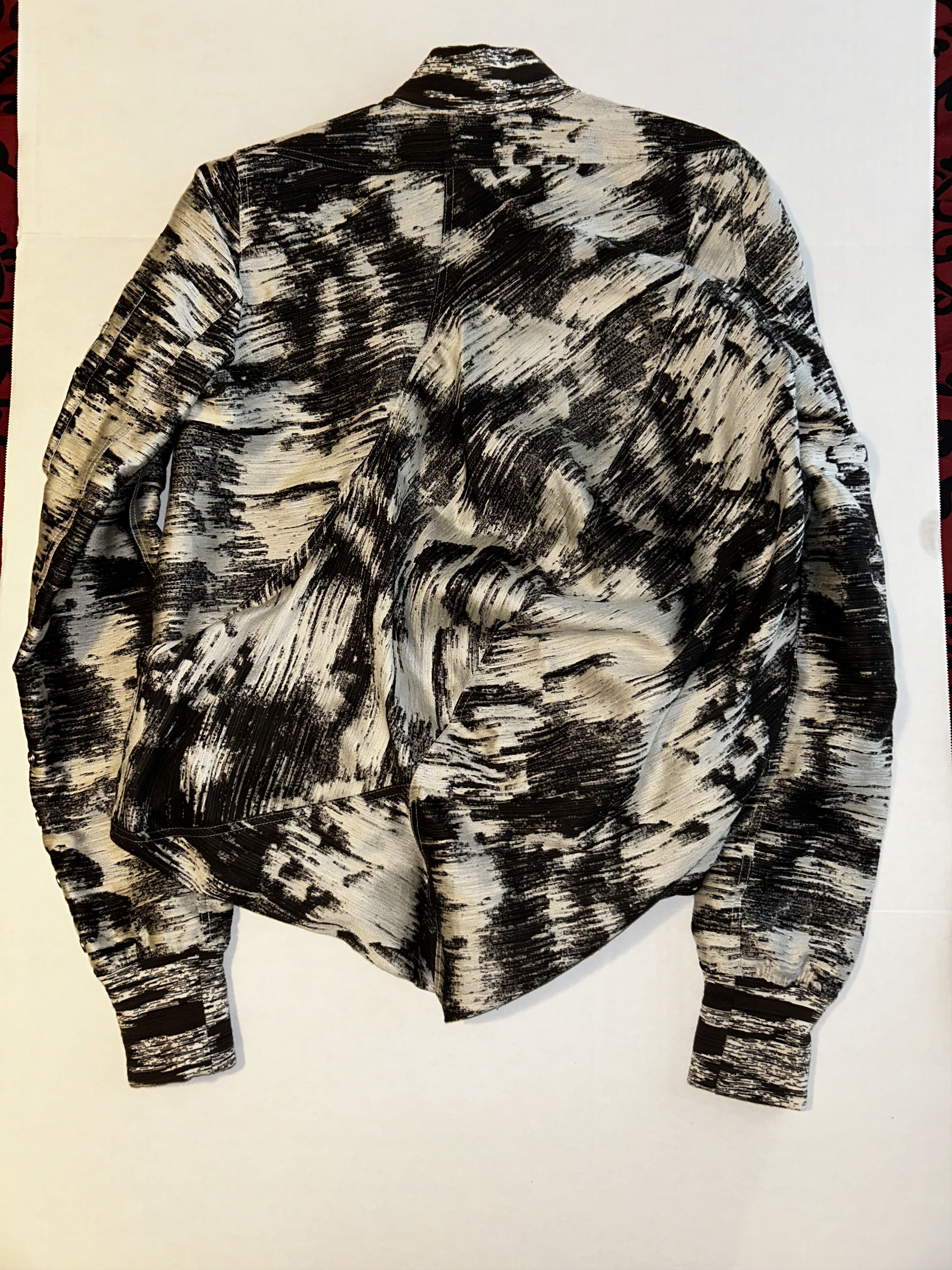 Rick Owens Rick Owens Bomber Jacket "Walrus S/S17" Size XS / US 0-2 / IT 36-38 - 2 Thumbnail