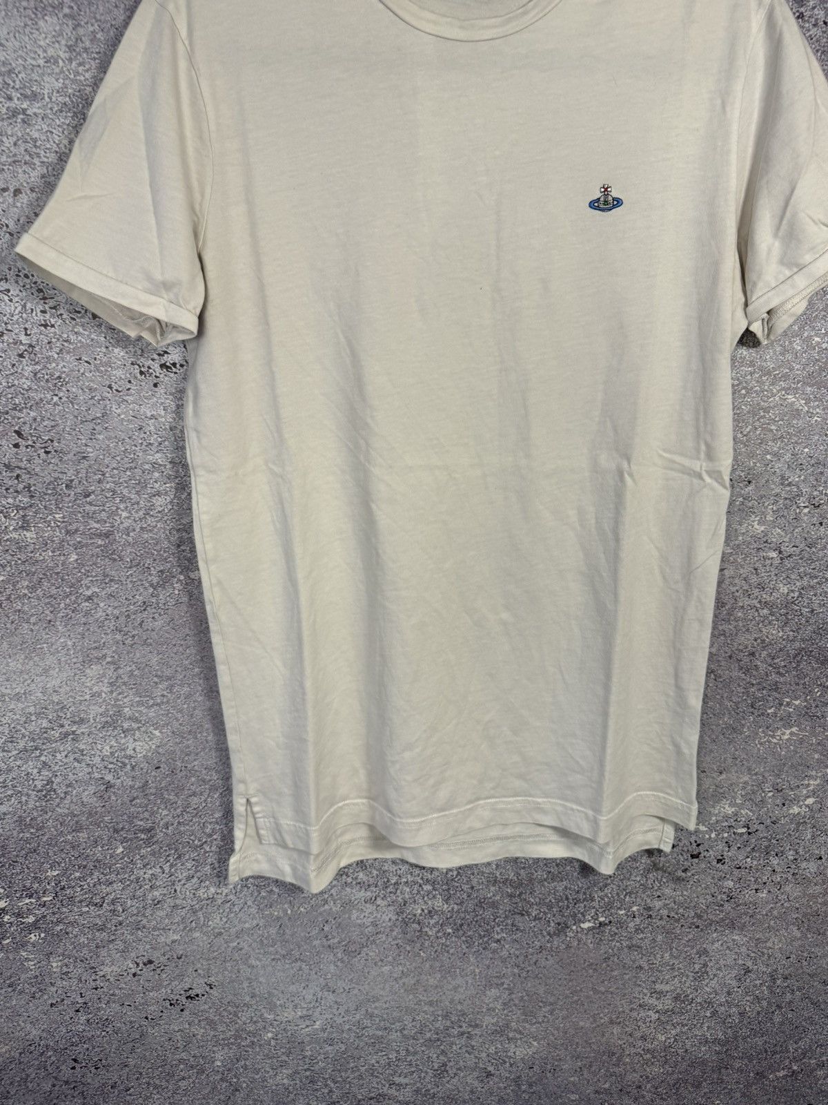 Vintage × Vivienne Westwood Vintage Vivienne Westwood Logos White Tee Oldmoney M size Size US M / EU 48-50 / 2 - 4 Thumbnail