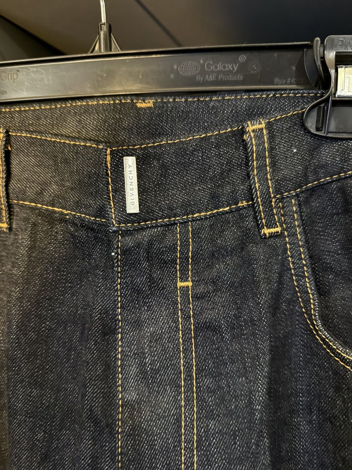 Givenchy Givenchy Classic 5-Pocket Raw Denim Jeans Size US 31 - 3 Thumbnail