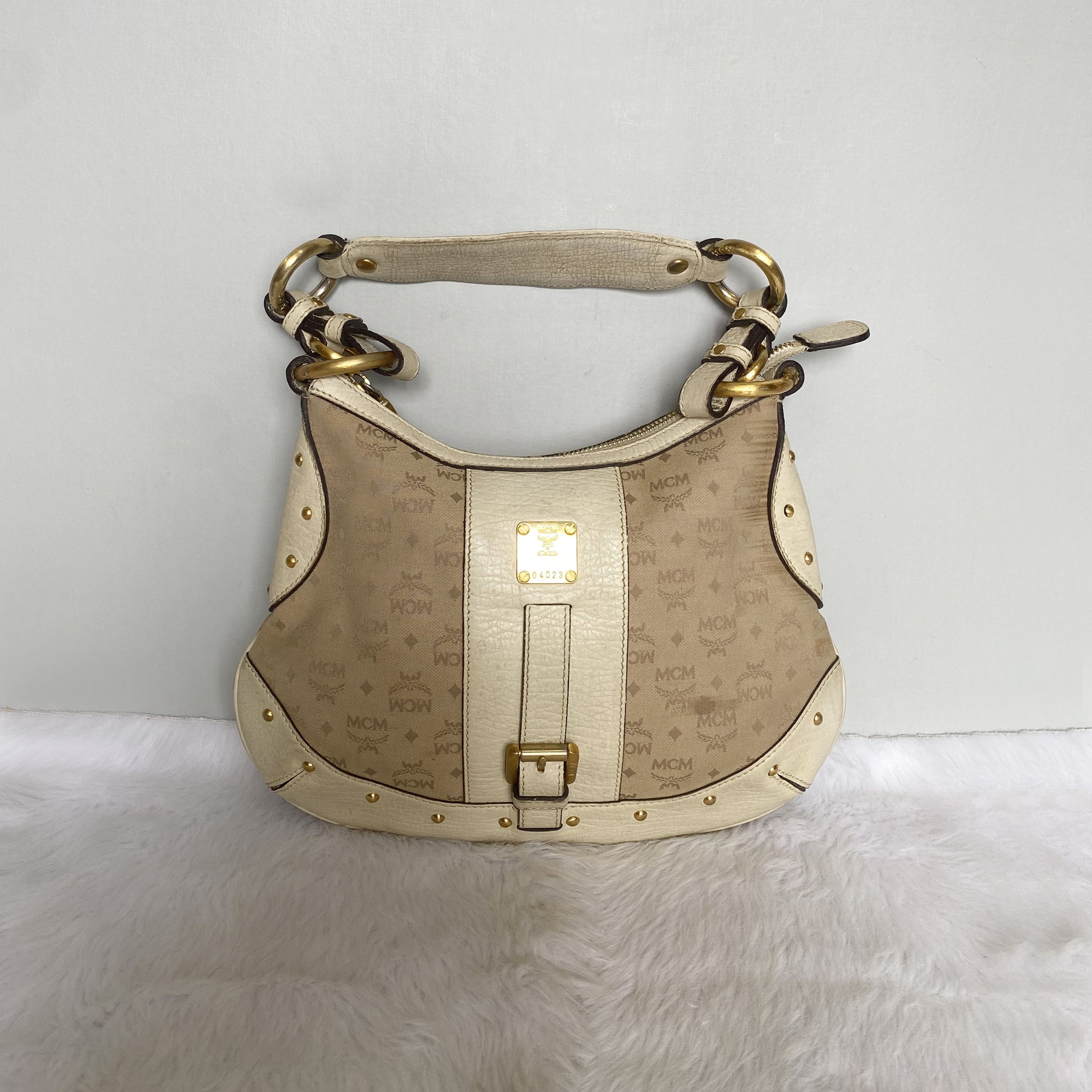 MCM Vintage Brown Monogrammed Canvas Leather Hobo Shoulder Bag Size ONE SIZE - 1 Thumbnail