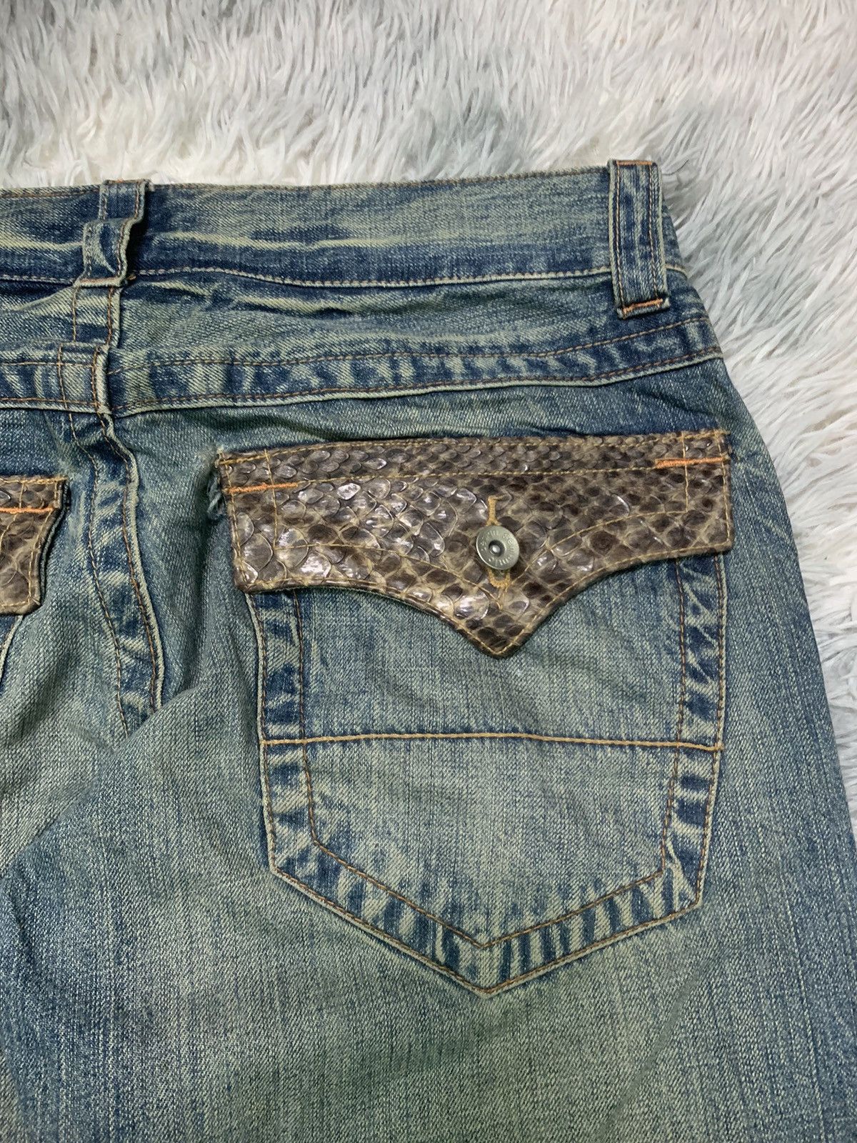 semanticdesign 1990s SEMANTIC DESIGN JEANS X SNAKE SKIN FLARE Size US 32 / EU 48 - 15 Thumbnail