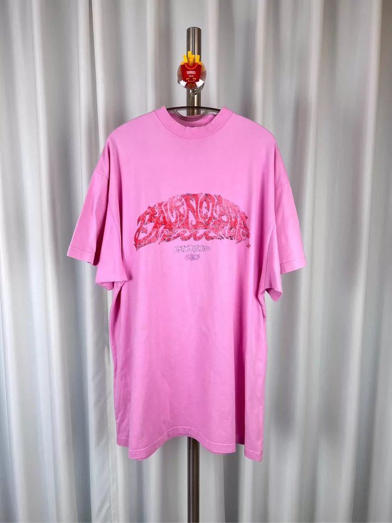 Balenciaga Balenciaga Pink Disaster Short Sleeve Size US M / EU 48-50 / 2 - 1 Thumbnail