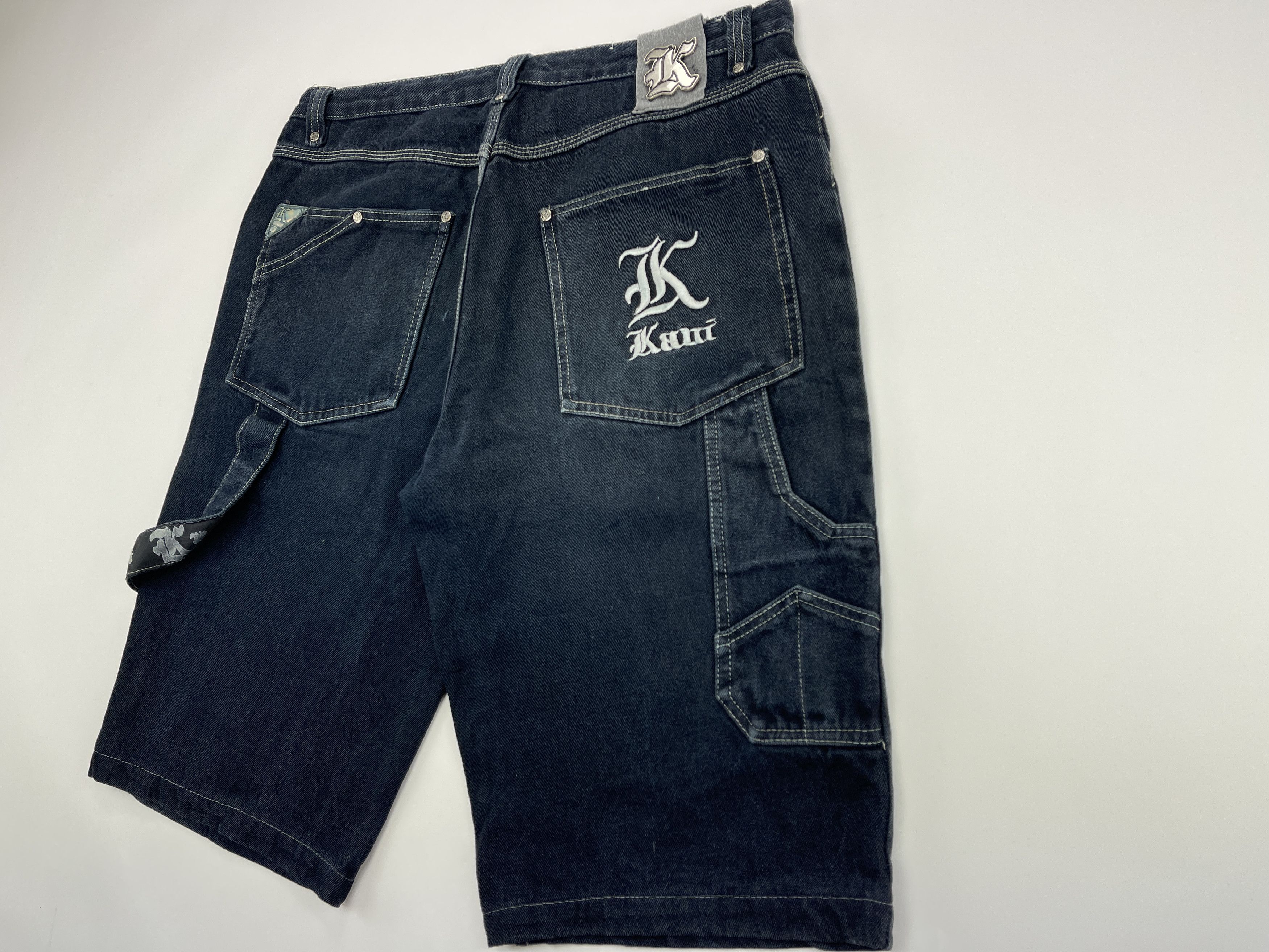 Karl Kani KARL KANI shorts, vintage hip hop baggy jeans, 90s size W 36 Size US 36 / EU 52 - 3 Thumbnail