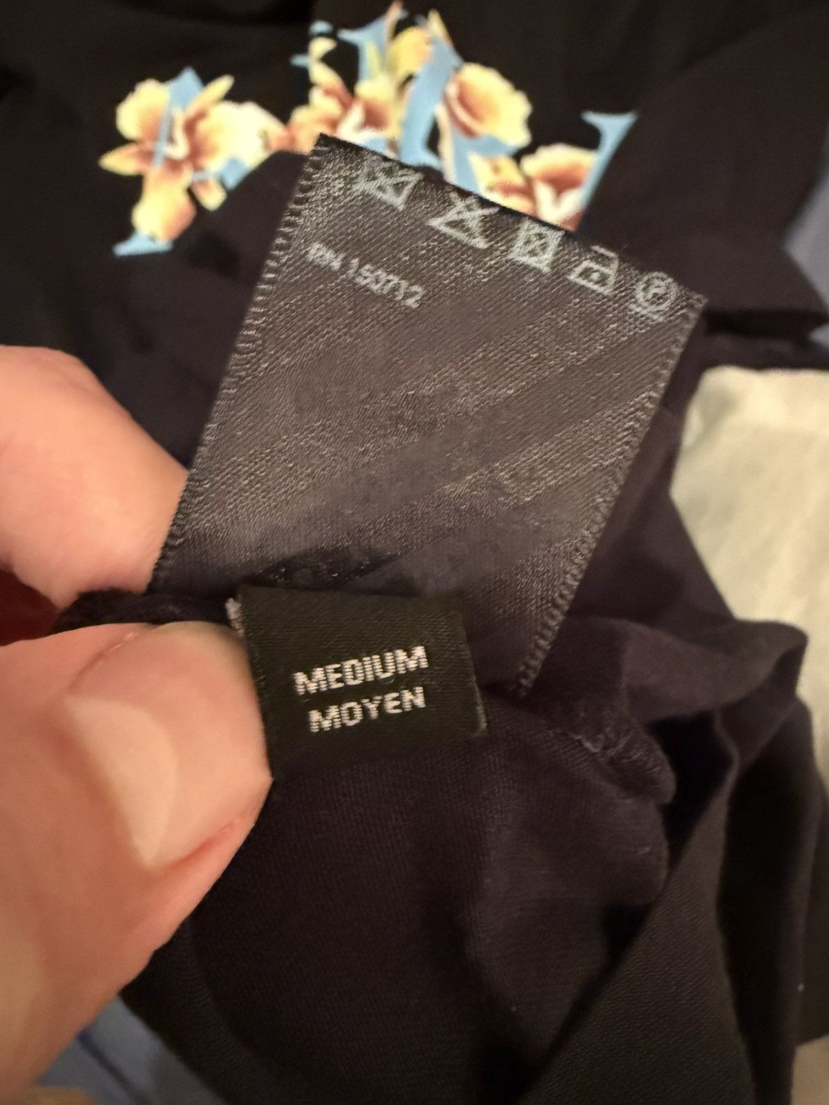 Amiri Amiri Floral Flowers Logo *Black&Blue* Size US M / EU 48-50 / 2 - 7 Thumbnail